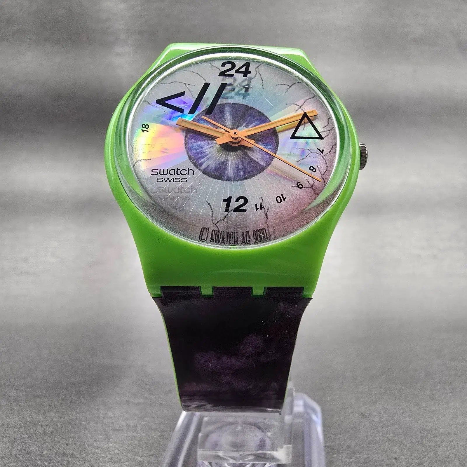 Swatch Playa Look Watch Women Silver Dial Green Case Round GZ215 New Battery5