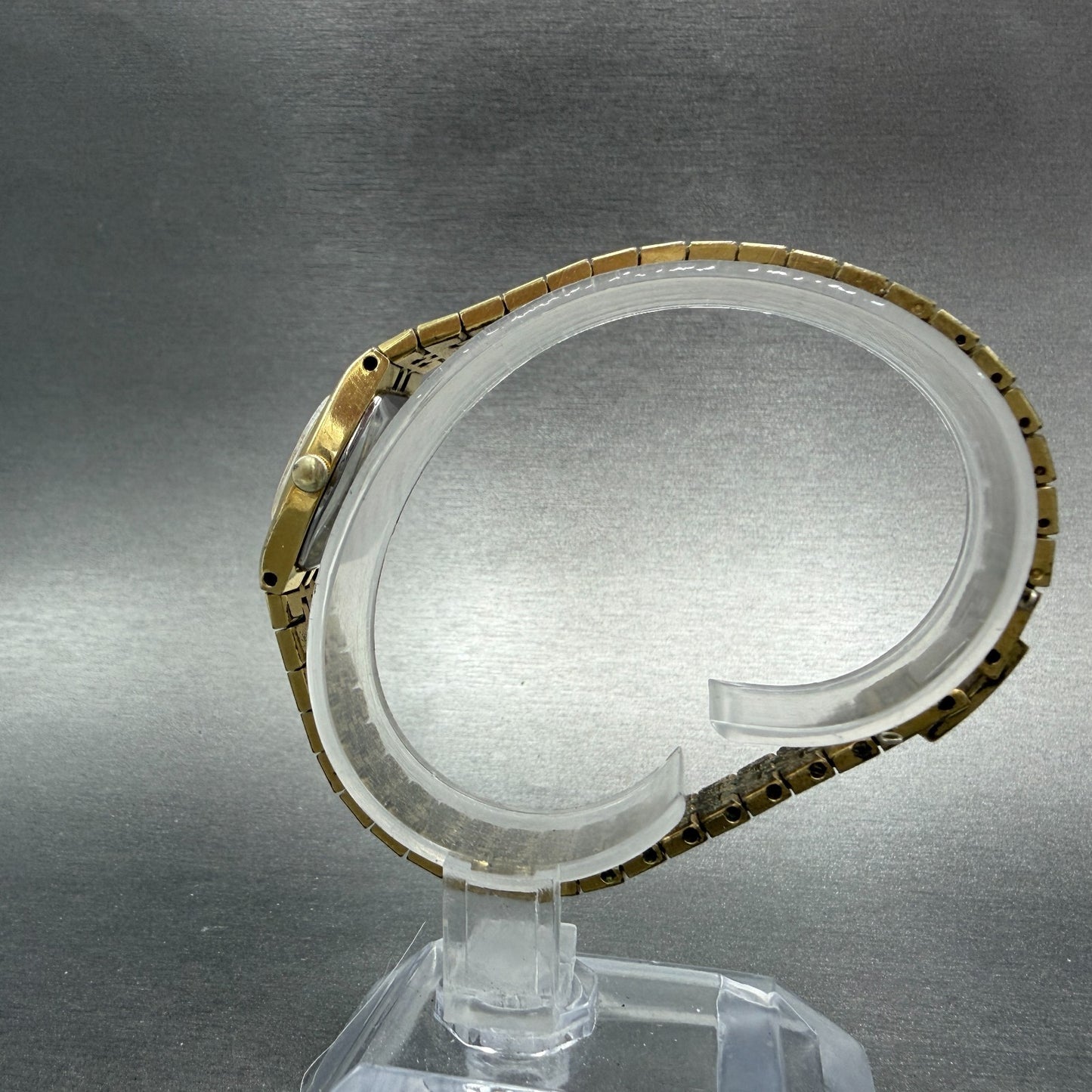 Seiko Watch Women 16mm Silver Dial Gold Tone Rectangle 1400-7509 New Battery6