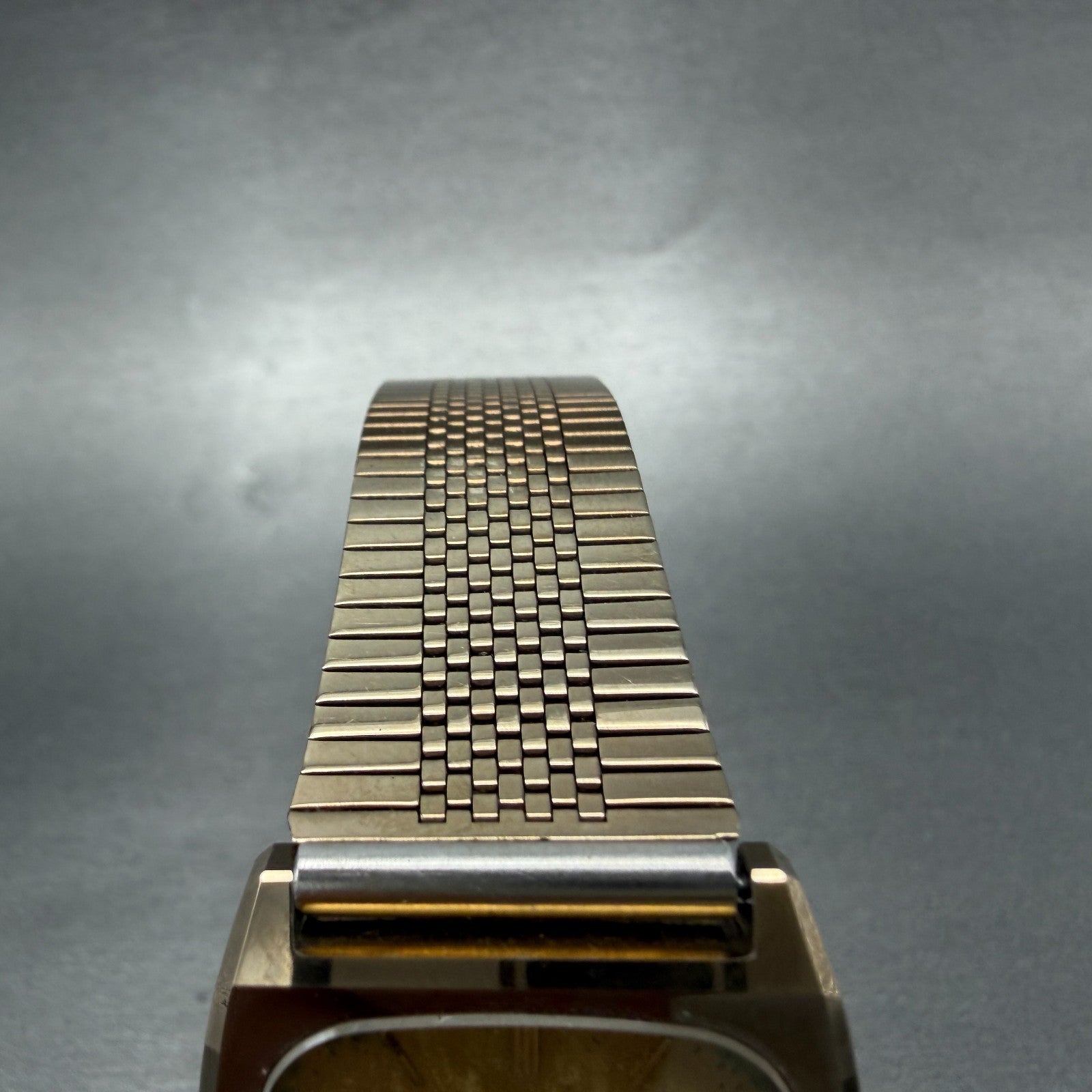 Seiko Tank Watch Men 30mm Gold Dial Gold Tone Rectangle 5931-5341 New Battery4