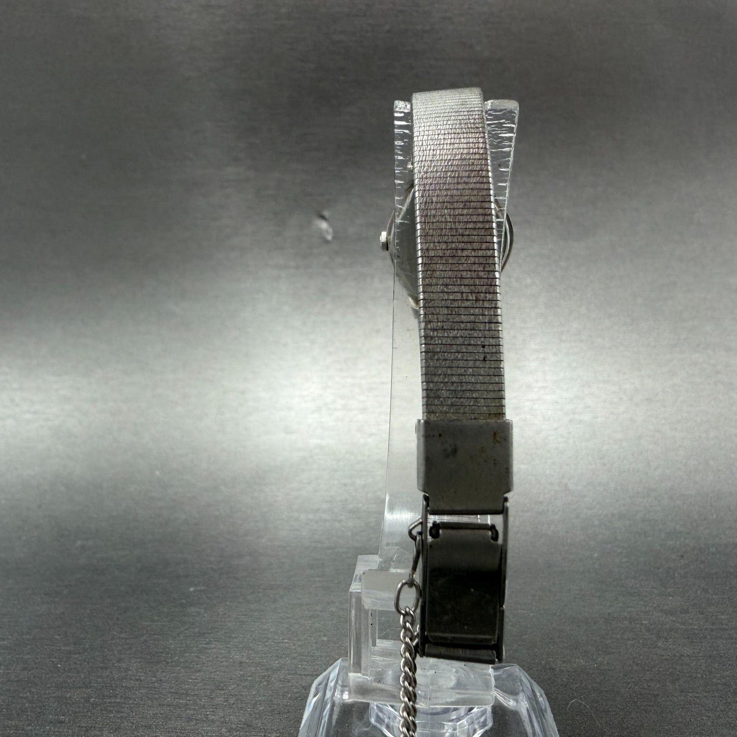 Seiko Watch Women 18mm Silver Dial Silver Tone Round 2y00-0019 New Battery NMJ7