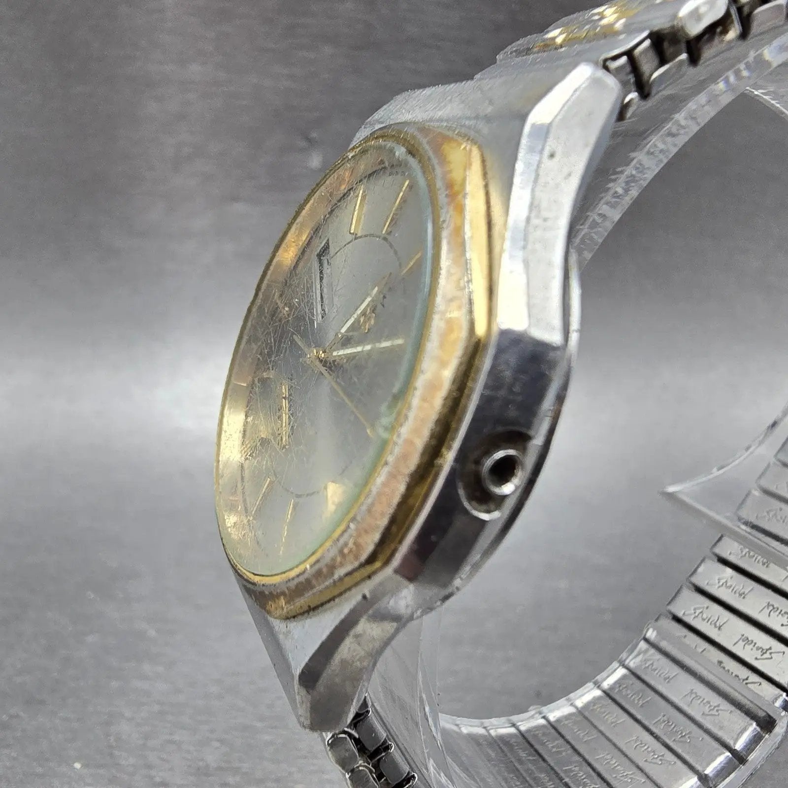 Seiko SQ Watch Men 35mm Silver Dial Two Tone Daydate Round 7123-7160 PARTS VTG3
