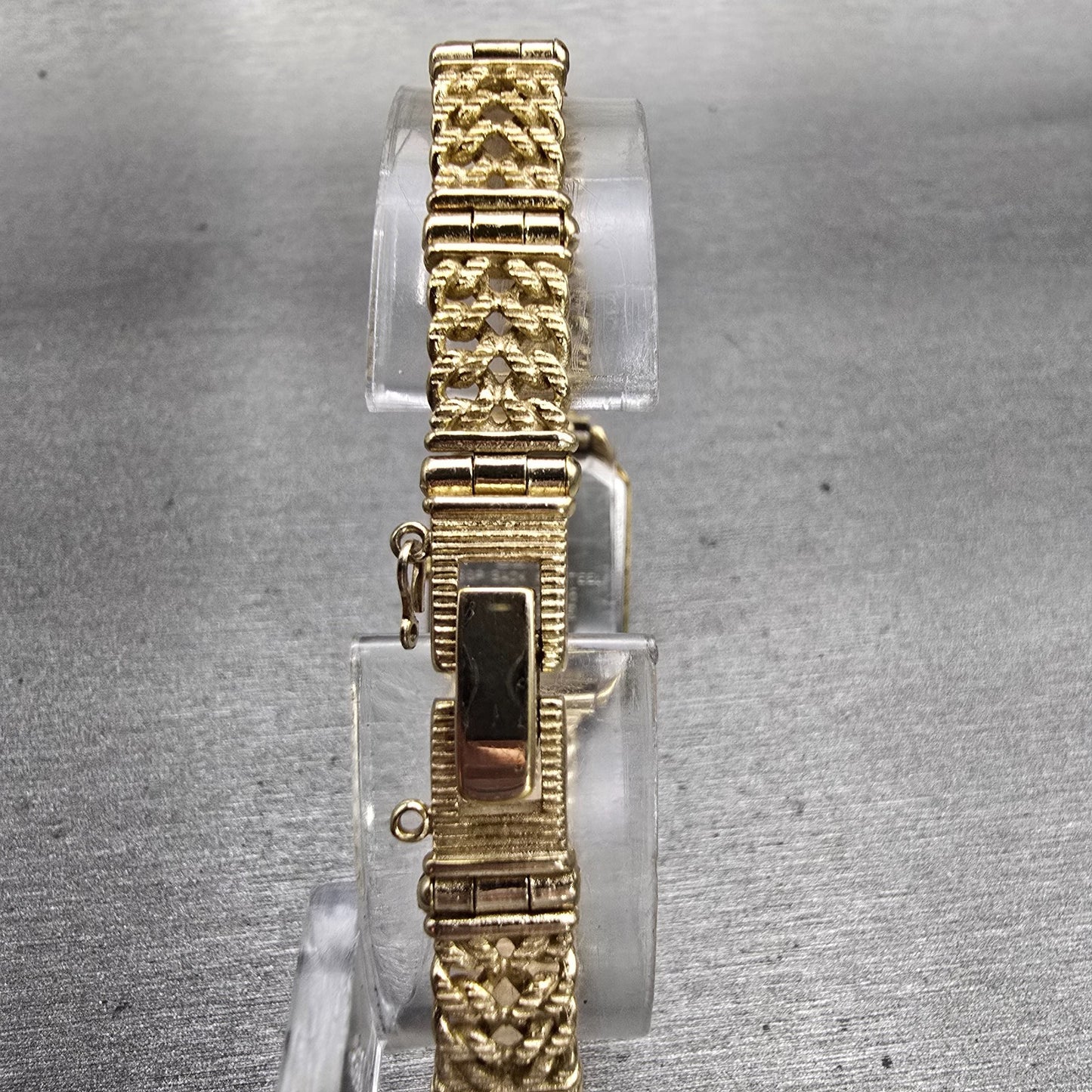 Seiko Watch Women 18mm Gold Dial Gold Tone Rectangle 2320-5300 New Battery VTG7