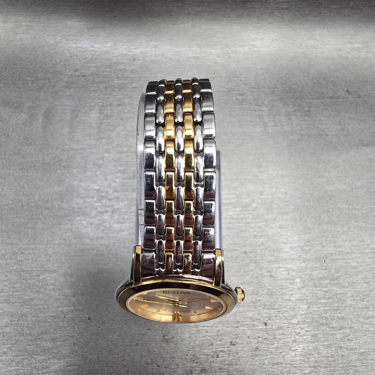 Bulova Watch Women 27mm Silver Dial Two Tone Round 98V29 New Battery4