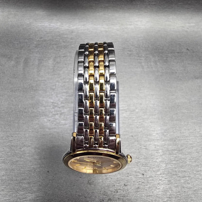 Bulova Watch Women 27mm Silver Dial Two Tone Round 98V29 New Battery4