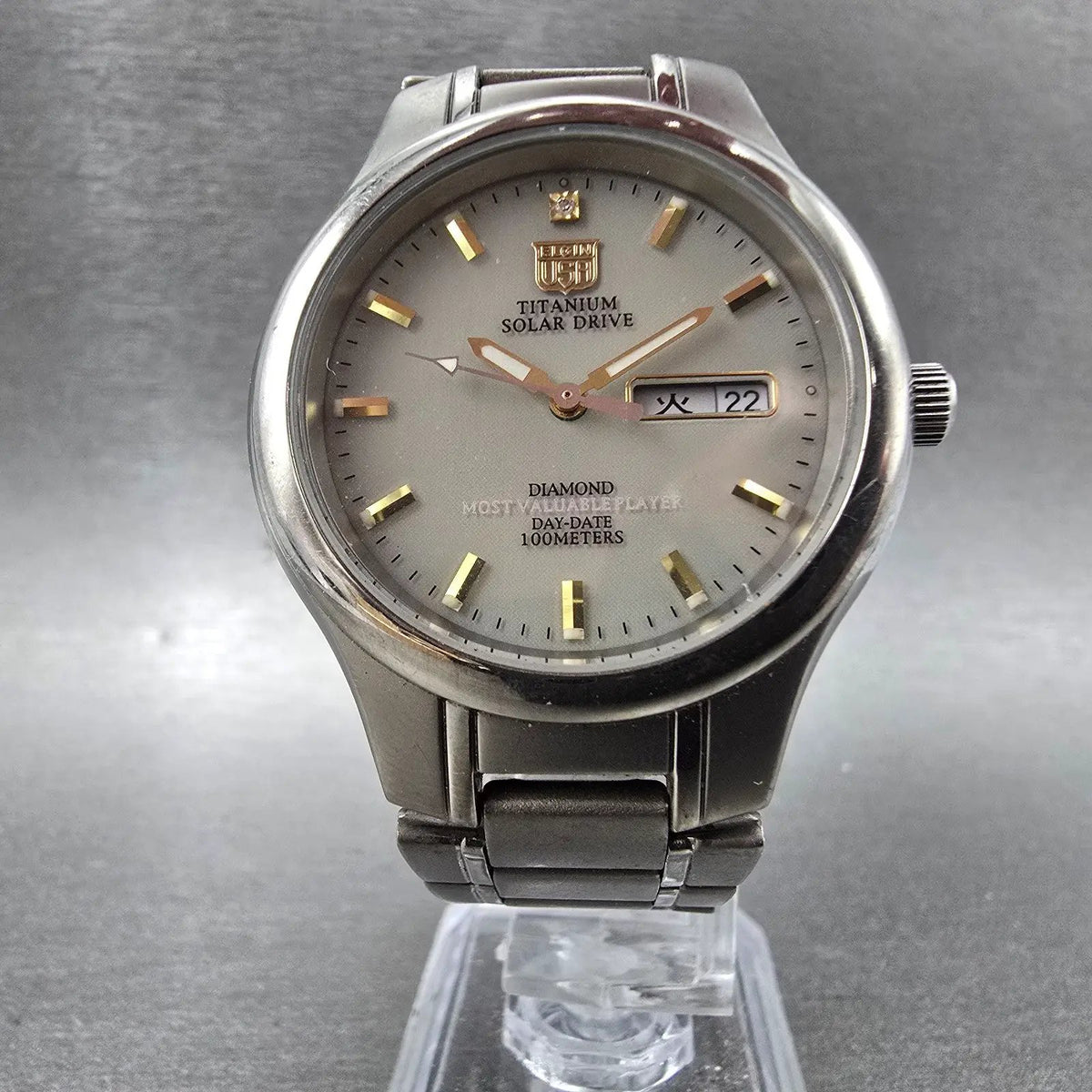 Elgin Solar Watch Men 36mm Gray Dial Titanium Daydate Round FK-1201 Works JDm5