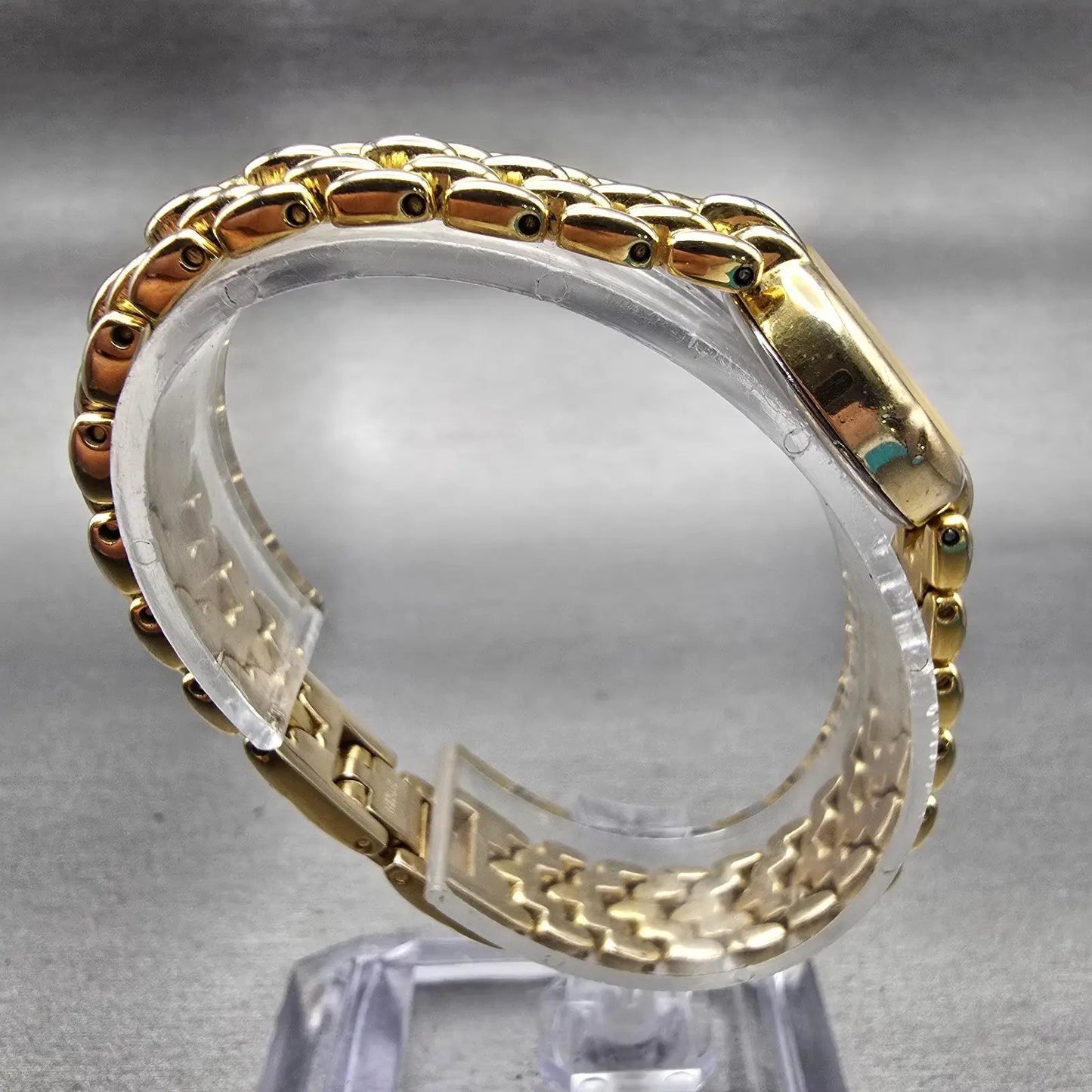 Citizen Watch Women 19mm MOP Dial Gold Tone Round 5920-S49577 New Battery VTG8