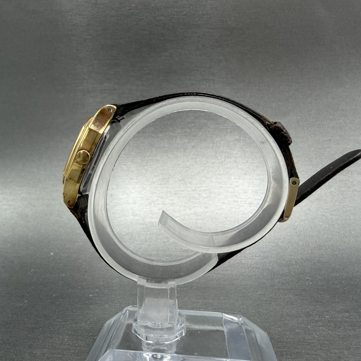 Seiko SQ Watch Women 22mm Cream Dial Gold Tone Daydate 8523-5079 New Battery6