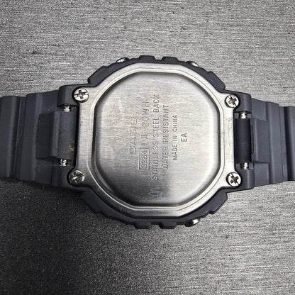 Casio Illuminator LA-20WH Watch Women 30mm Pink Gray Chrono Alarm New Battery JP10