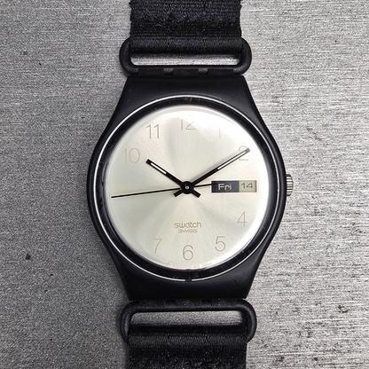 Swatch Seventy's Gold Watch Women 34mm Champagne Dial Black Tone GB747 New Batt0