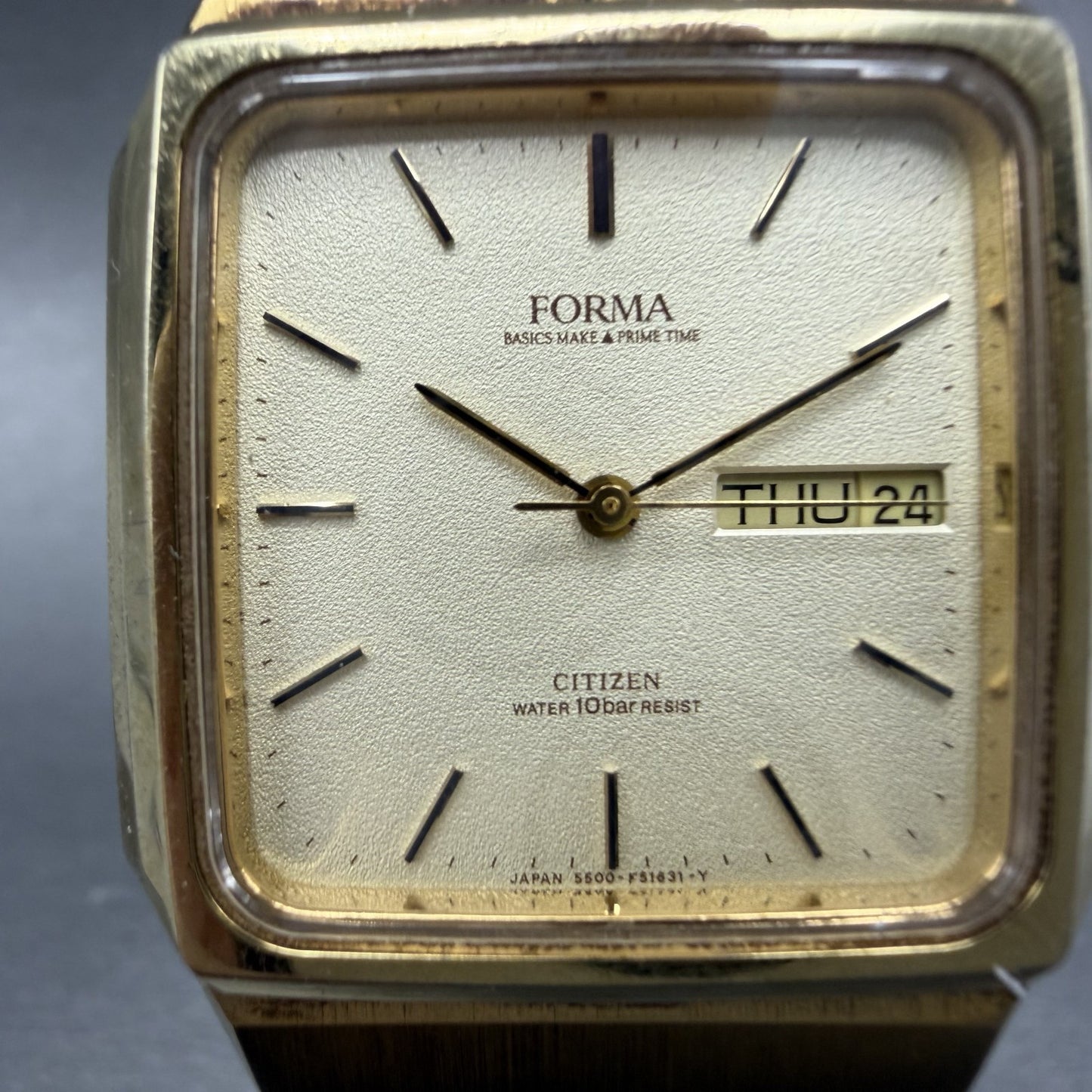Citizen Forma Tank Watch Men 31mm Champagne Dial Gold Tone Daydate New Battery1