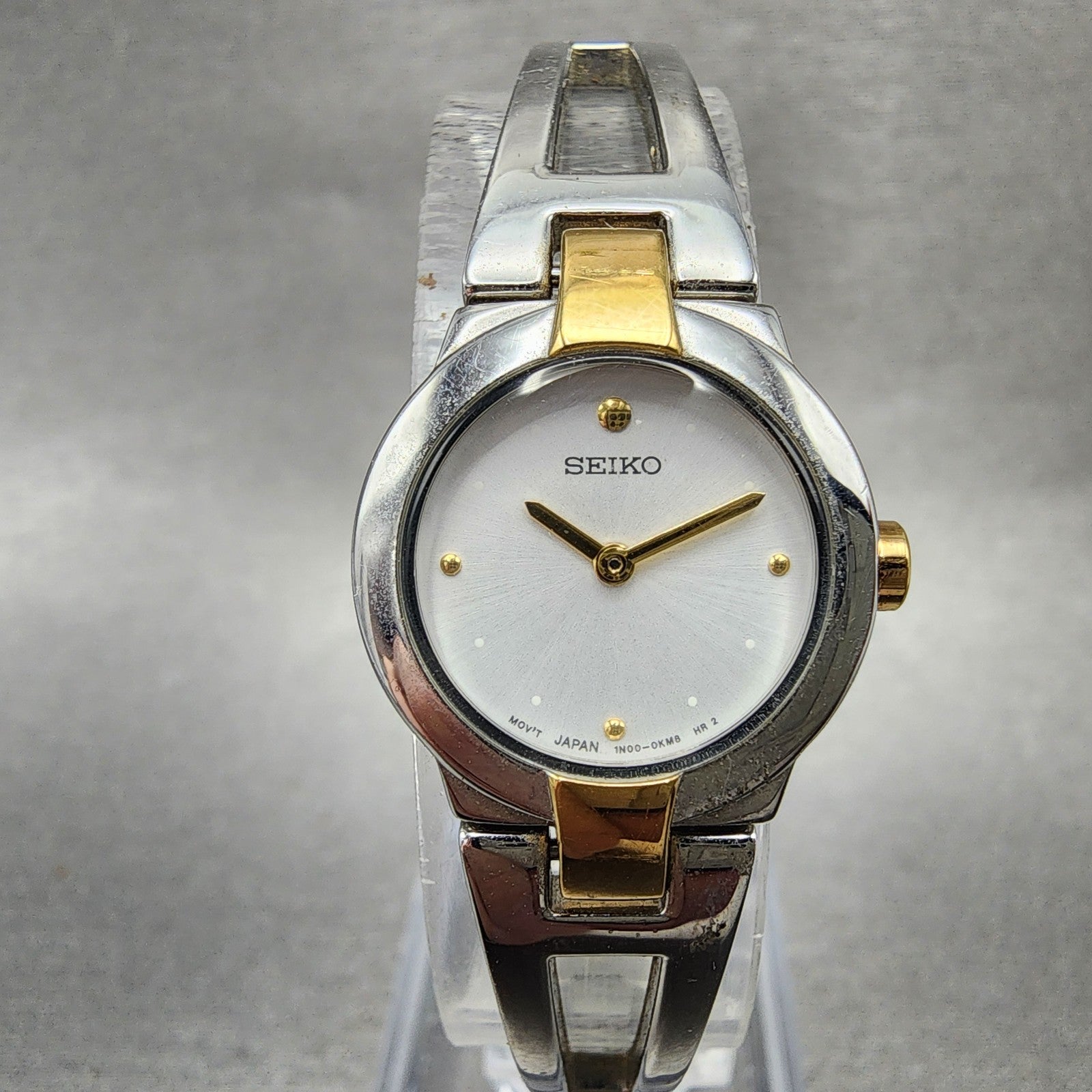 Seiko Watch Women 20mm White Dial Two Tone Round 1N000GM0 New Battery0