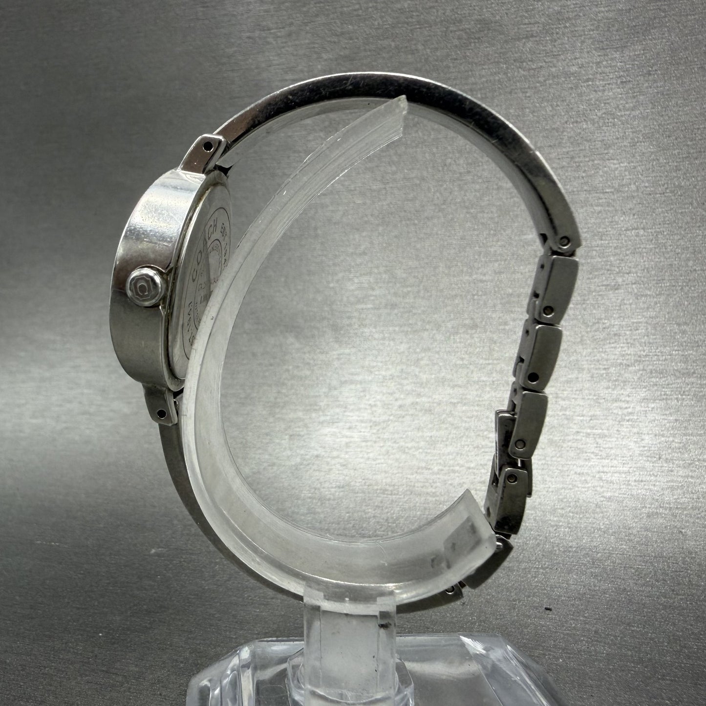 Coach Watch Women 27mm White Dial Silver Tone Round Bangle New Battery6