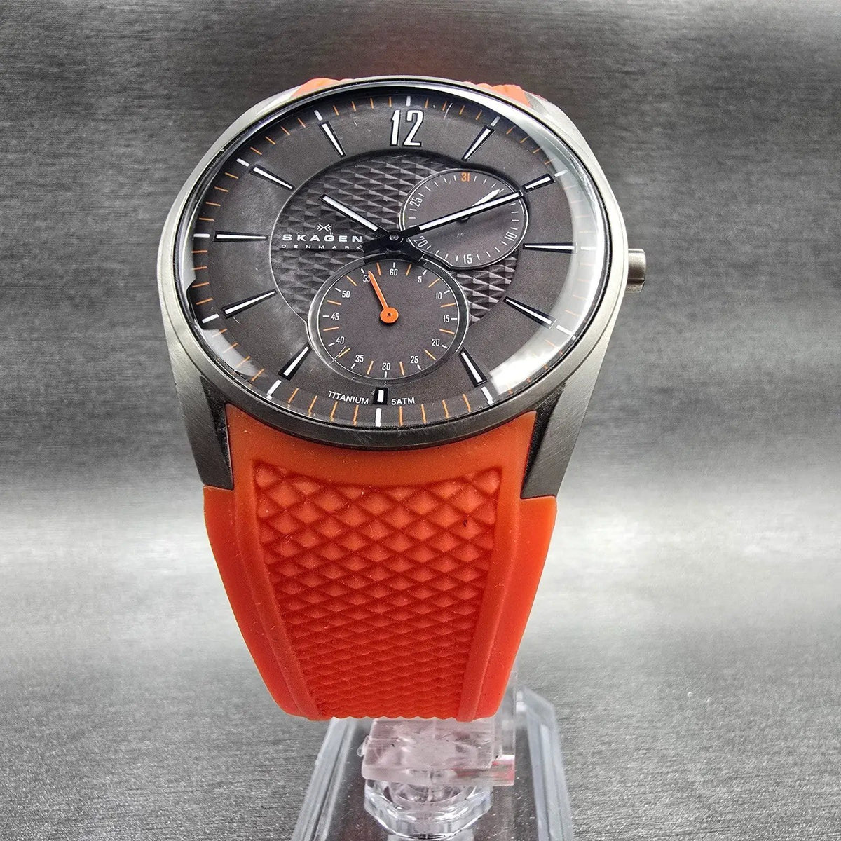 Skagen Watch Men 41mm Gray Dial Titanium Date Round 435XXLTMO New Battery5