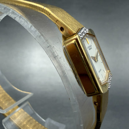 Seiko Lassale Watch Women 13mm White Dial Gold Tone Hexagon 1E50-5039 New Batt A3