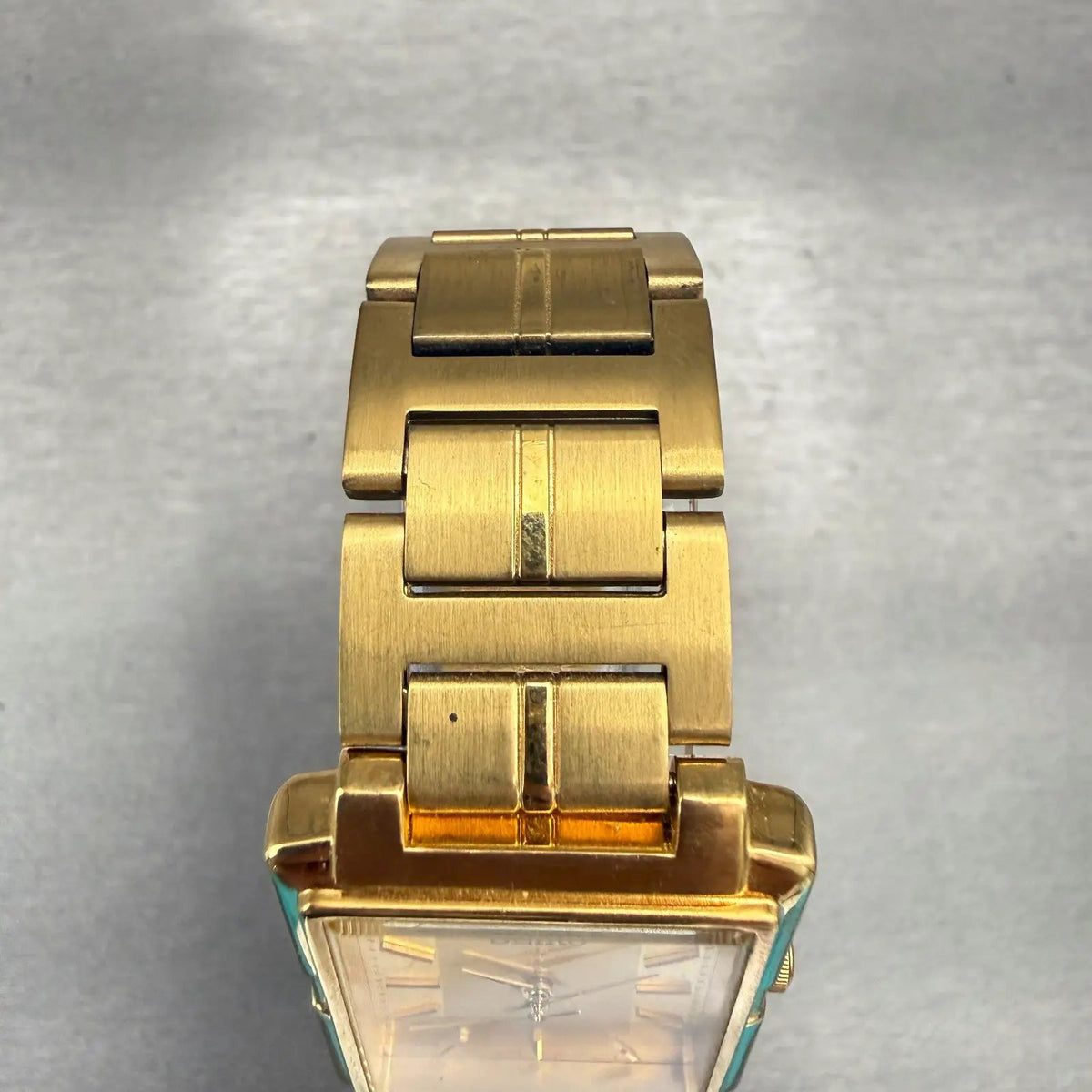 48304700