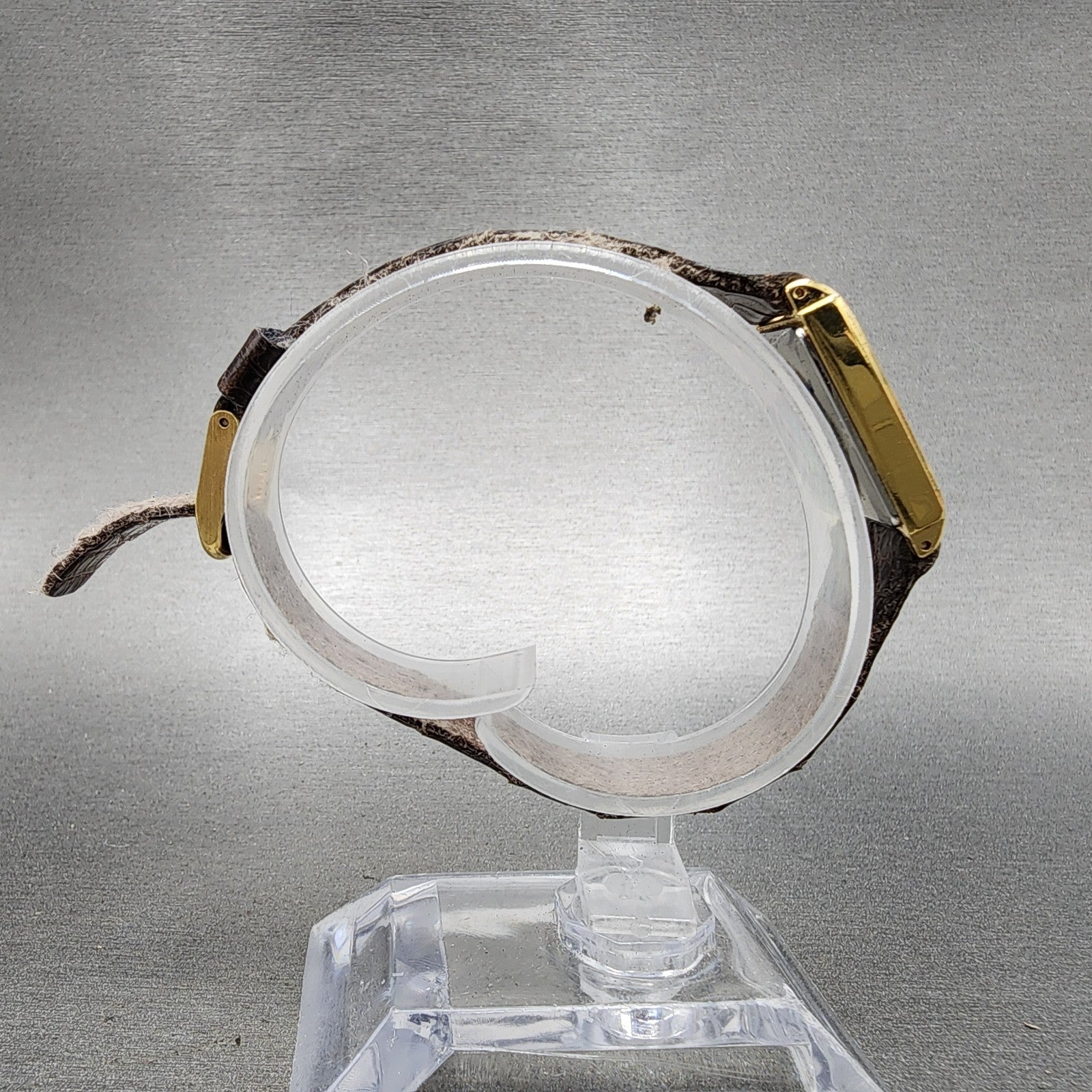 Rado Tank Watch Women 18mm Gold Dial Gold Tone Rectangle 133.9555.2 New Battery8