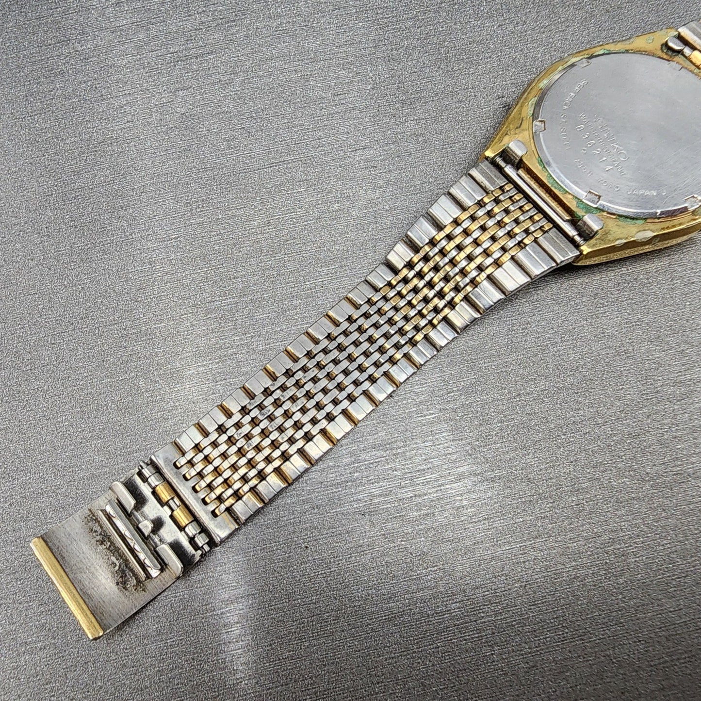 Seiko Lord quartz Watch Men 34mm Cream Dial Gold Tone Daydate 78537010 PARTS11