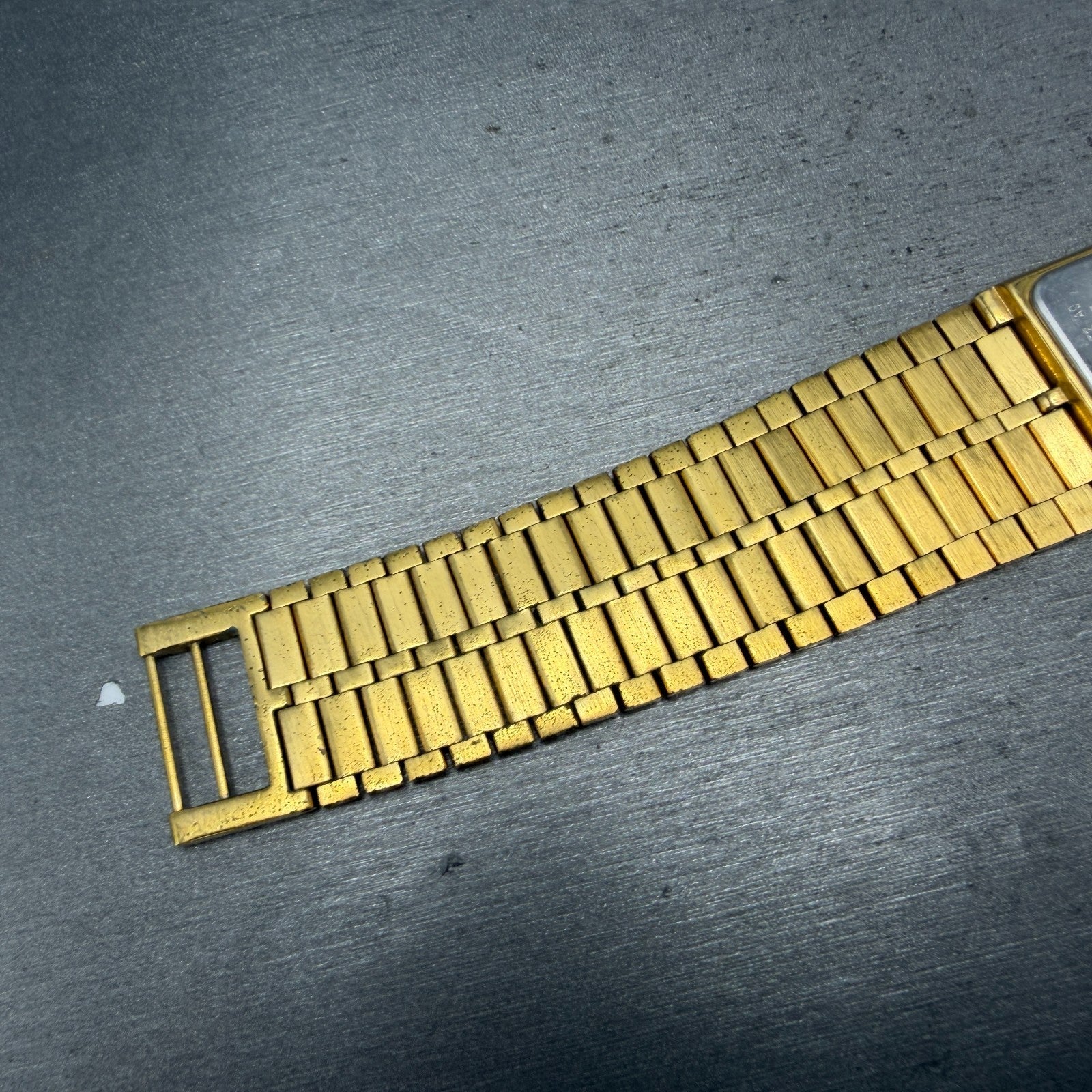 Bulova Tank Watch Men 25mm Black Dial Gold Tone READ!!!! Rectangle 92M51 New Bat10