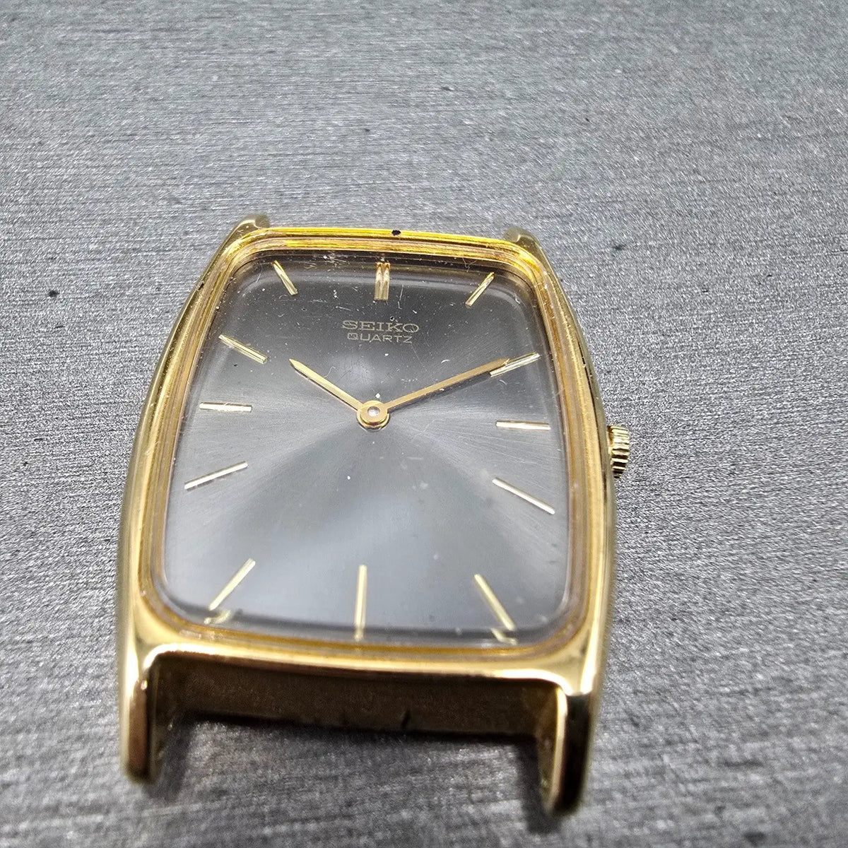 Seiko Tank Watch Men 25mm Gray Dial Gold Tone Rectangle 7430-5550 VTG PARTS3