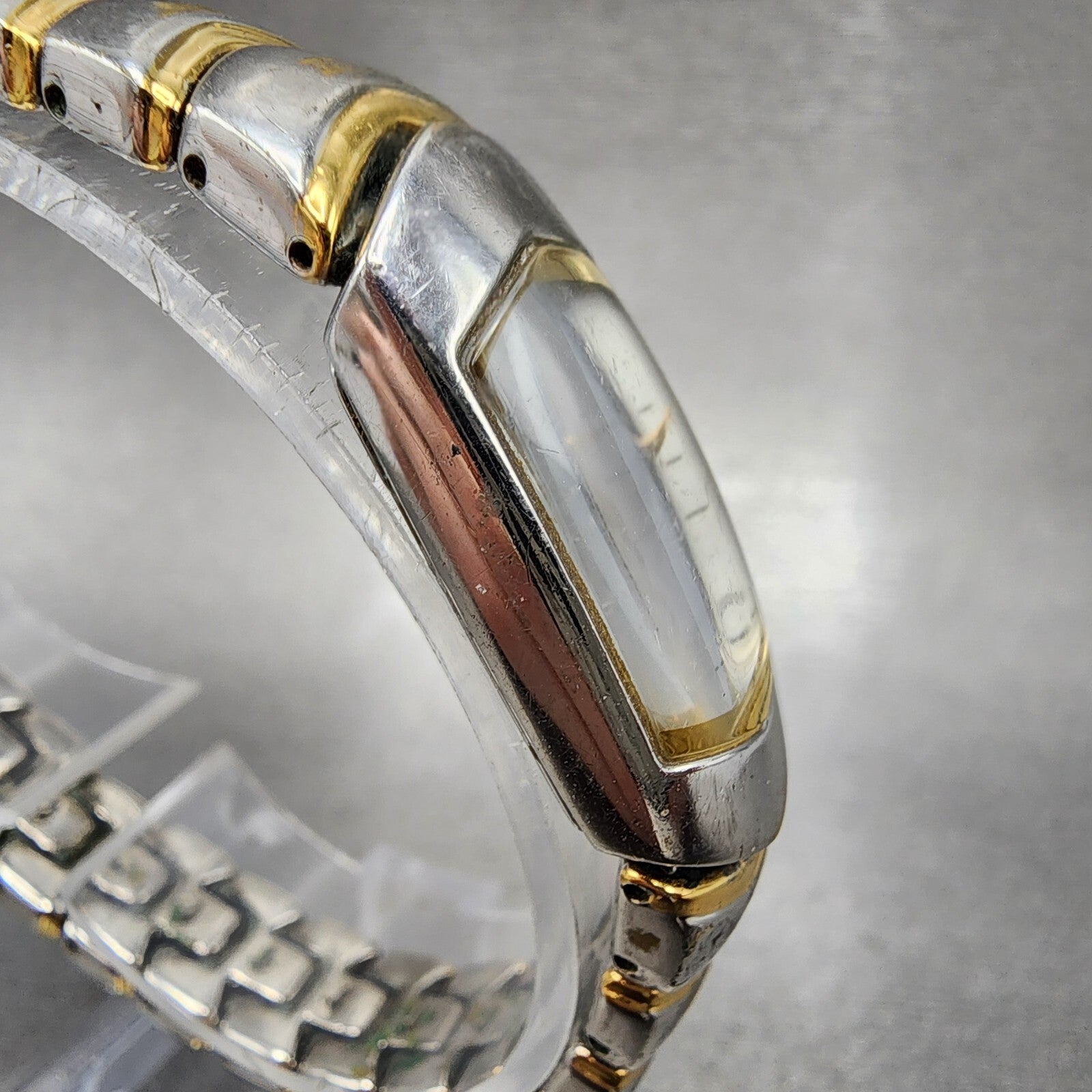 Seiko Watch Women 15mm White Dial Two Tone Rectangle 1f206h49 New Battery3