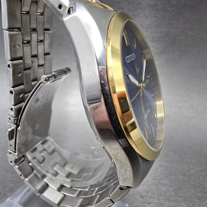 Citizen Eco-Drive Watch Men 40mm Blue Dial Two Tone Date E111-S099633 Works JP 43