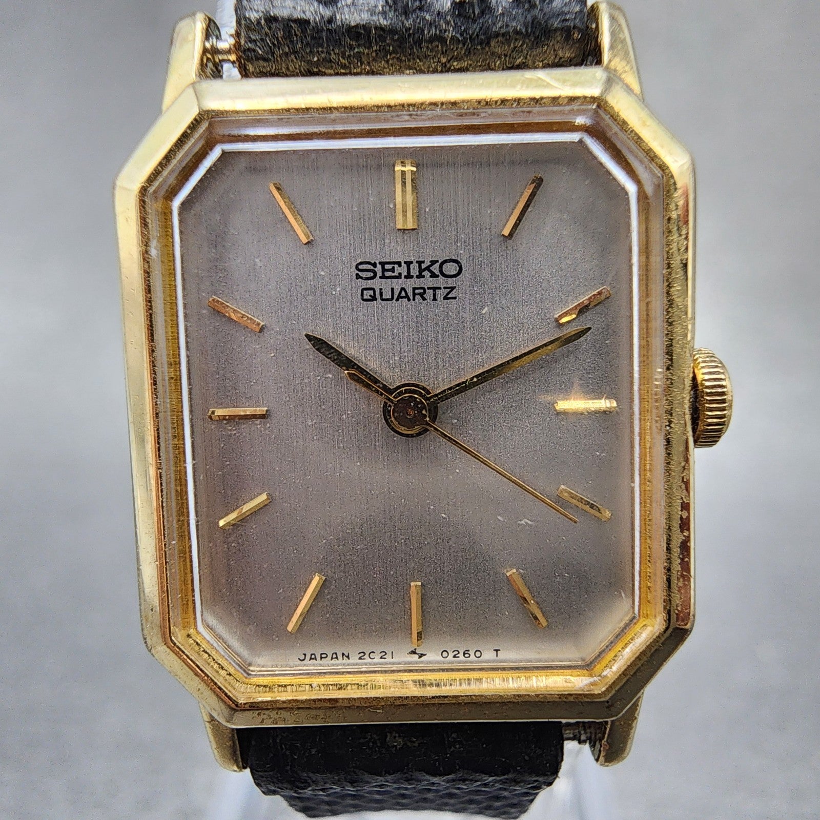 Seiko Tank Watch Women 18mm Silver Dial Gold Tone 2c215090 New Battery1