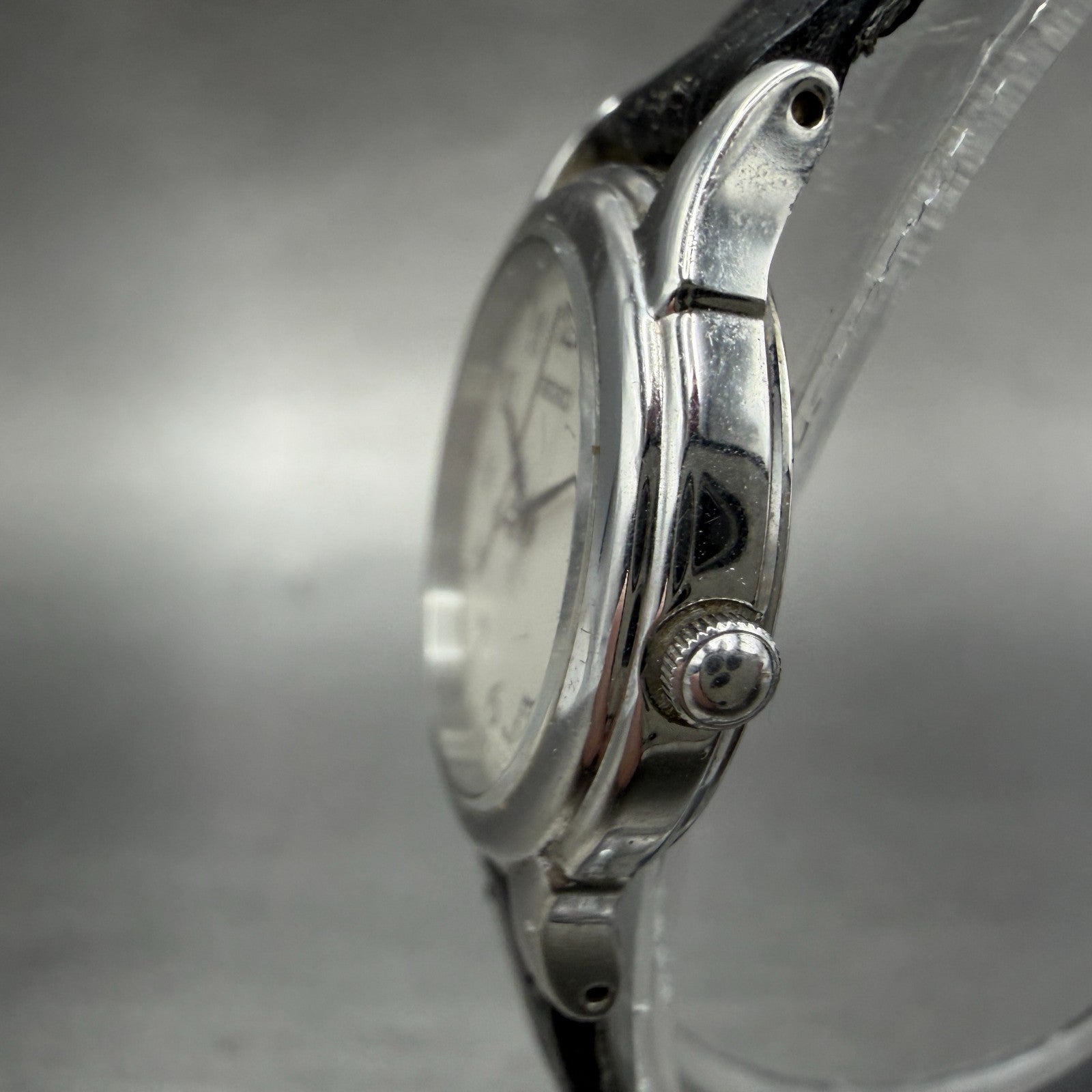 Seiko Watch Women 24mm White Dial Silver Tone Round 7N01-6881 New Battery VTG2