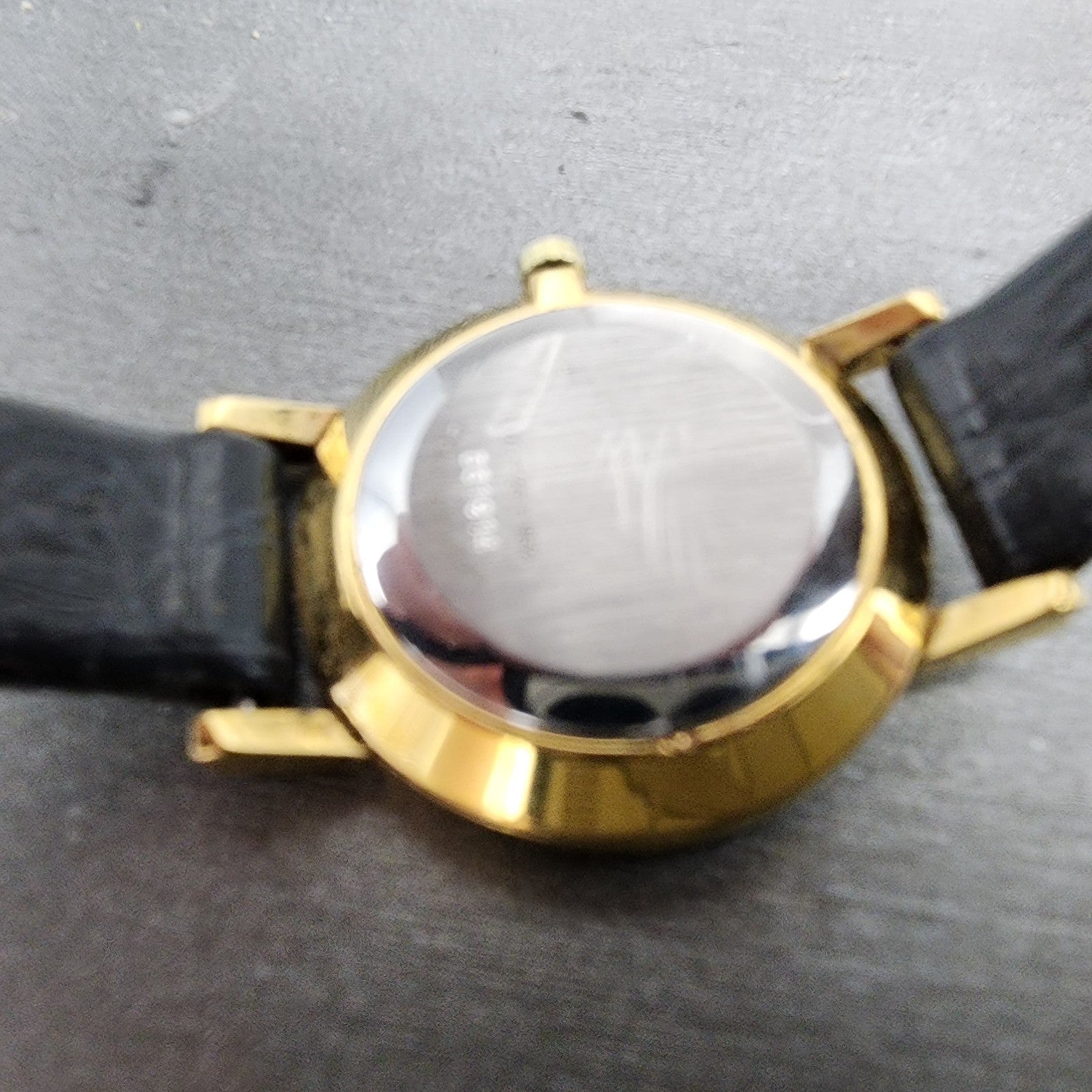 Movado Museum Watch Women 25mm Blue Dial Gold Tone Round 8725832 New Battery9