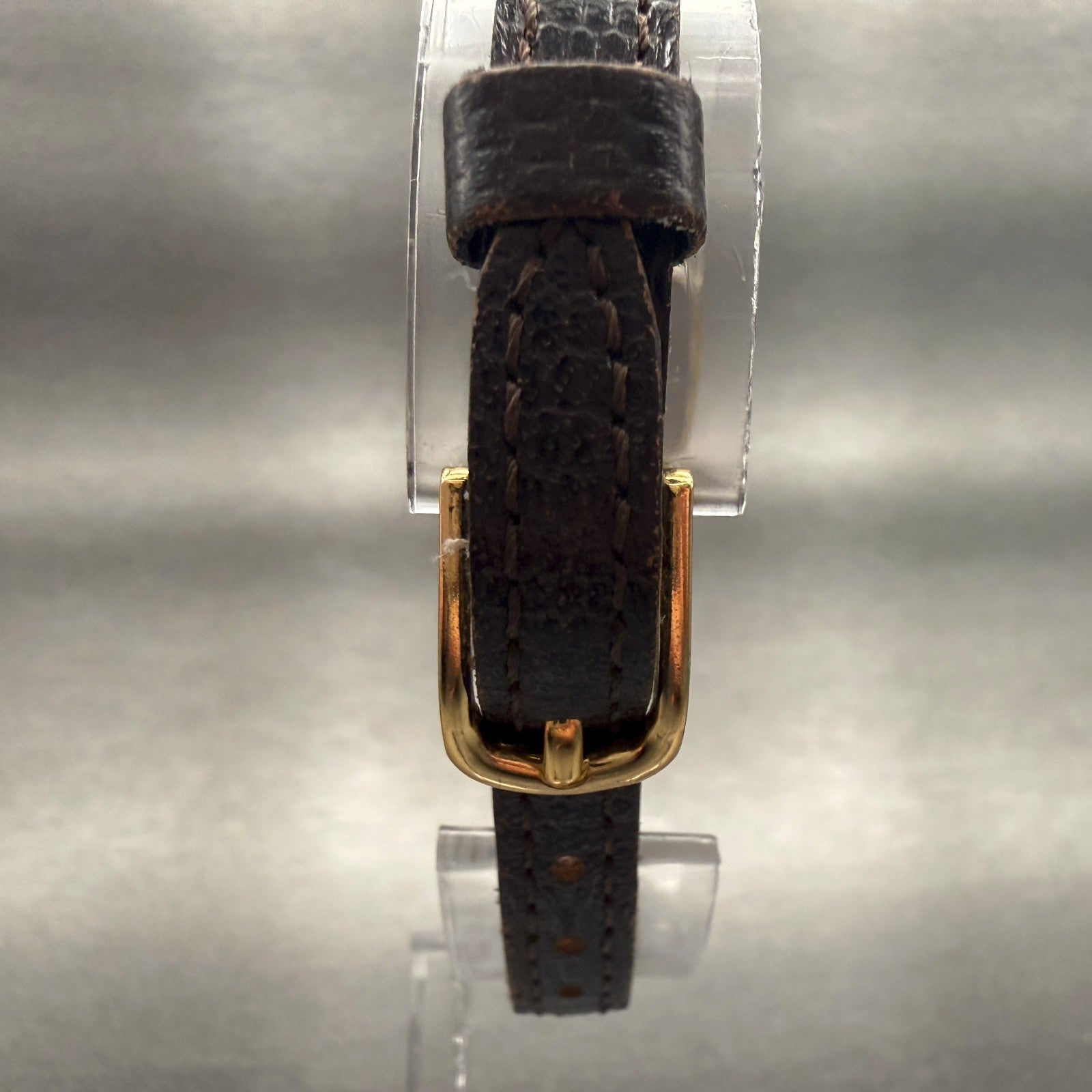Seiko Watch Women 17mm Gold Dial Gold Tone Rectangle 2Y00-5A00 New Battery7