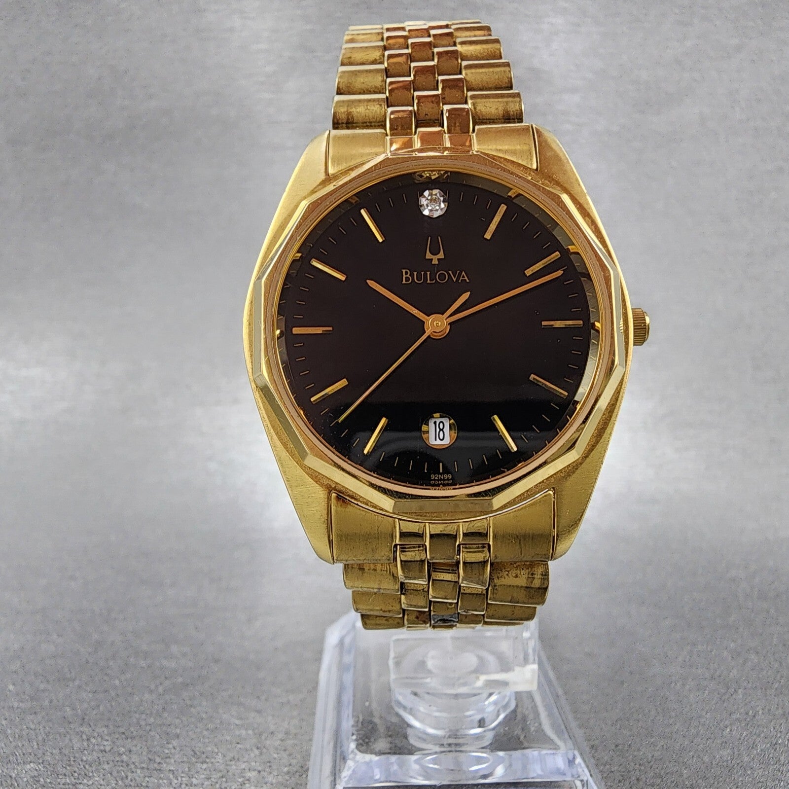 Bulova Watch Men 35mm Black Dial Gold Tone Date 92N99 New Battery5