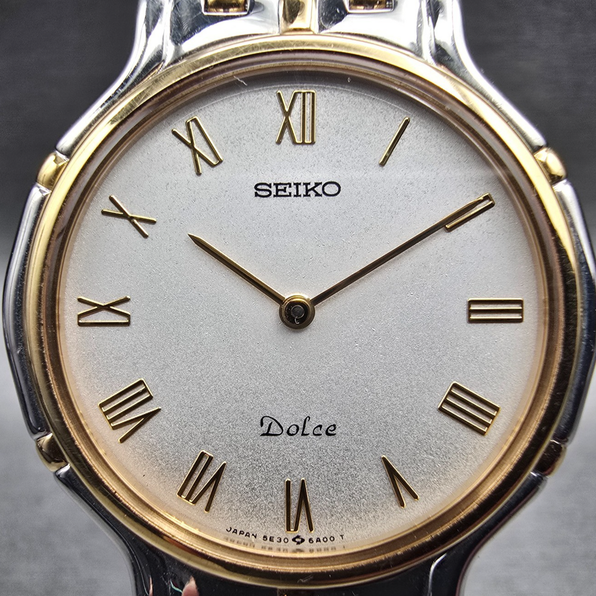 Seiko Dolce Watch Men 32mm Silver Dial Two Tone Round 5E30-6A00 New Battery1