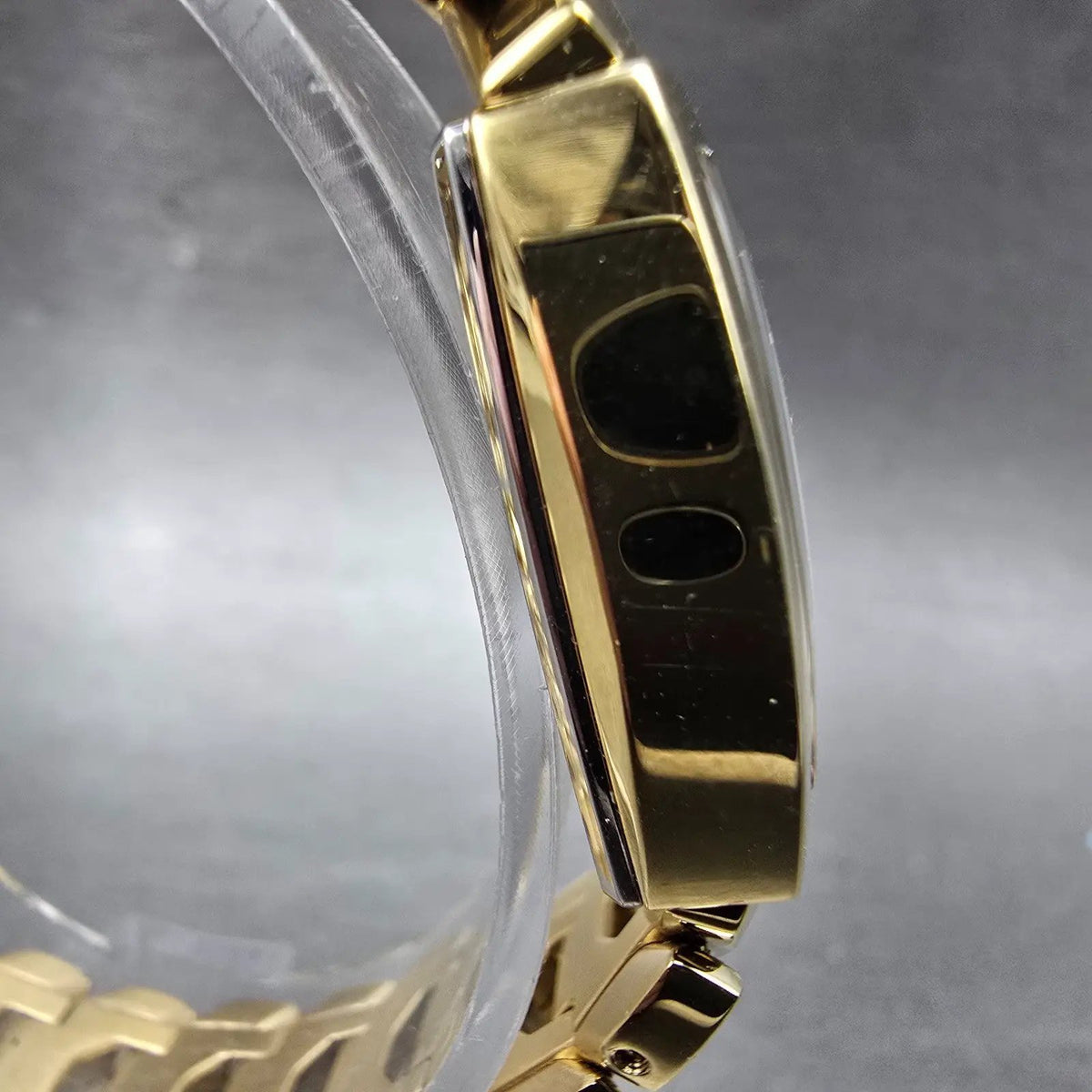 Bulova Classic Watch Women 23mm MOP Dial Gold Tone Rectangle 97L183 New Battery4