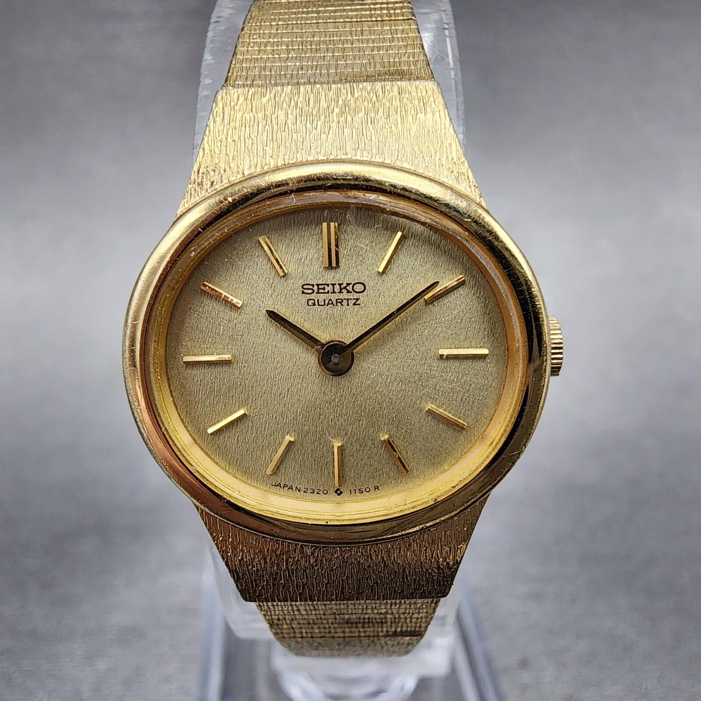Seiko Watch Women 20mm Cream Dial Gold Tone Oval 23205439 New Battery1