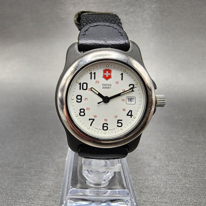 Vistorinox Swiss Army Watch Women 33mm White Dial Black Tone Date READ!! New Bat0