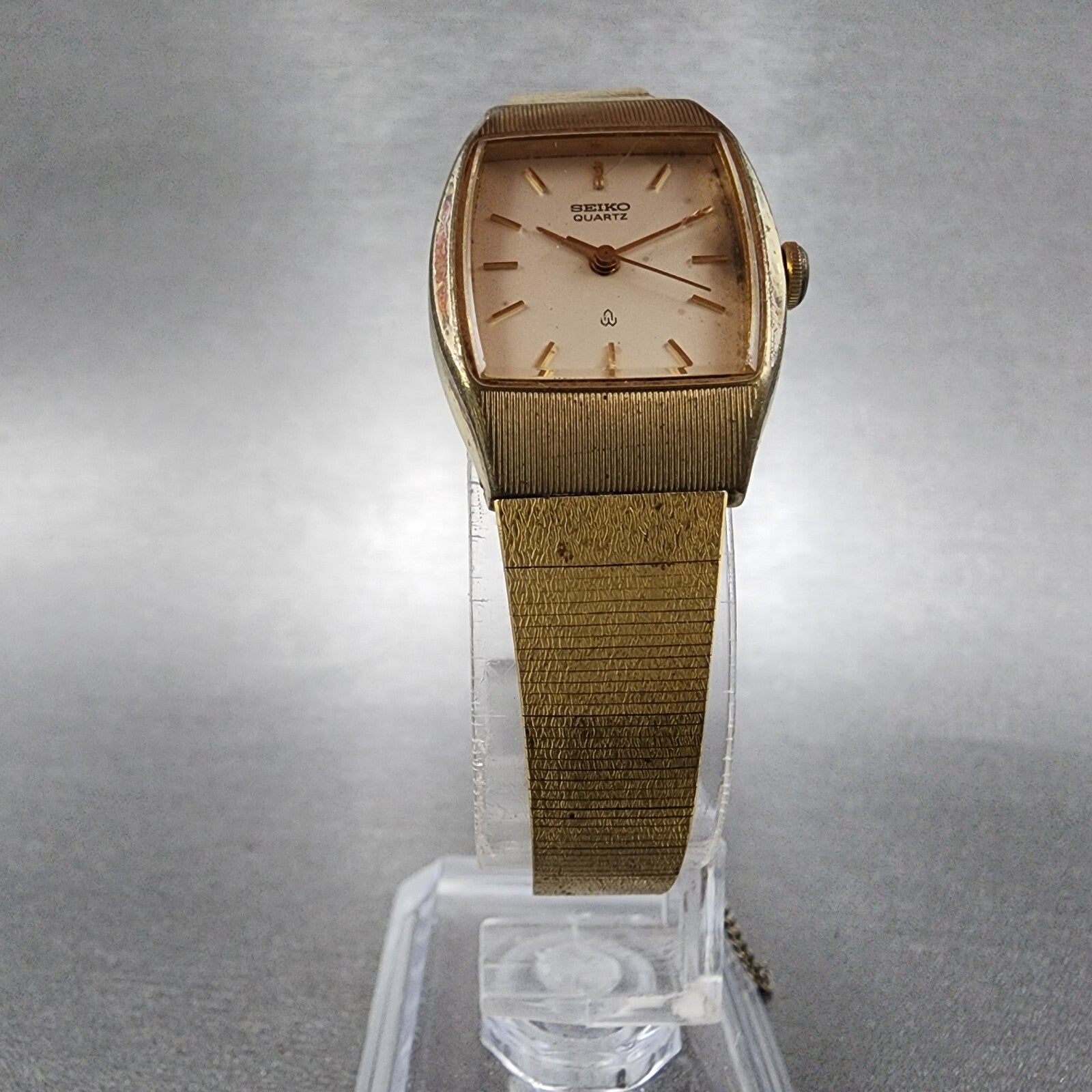 Seiko Watch Women 20mm White Dial Gold Tone Rectangle 26215120 New Battery5