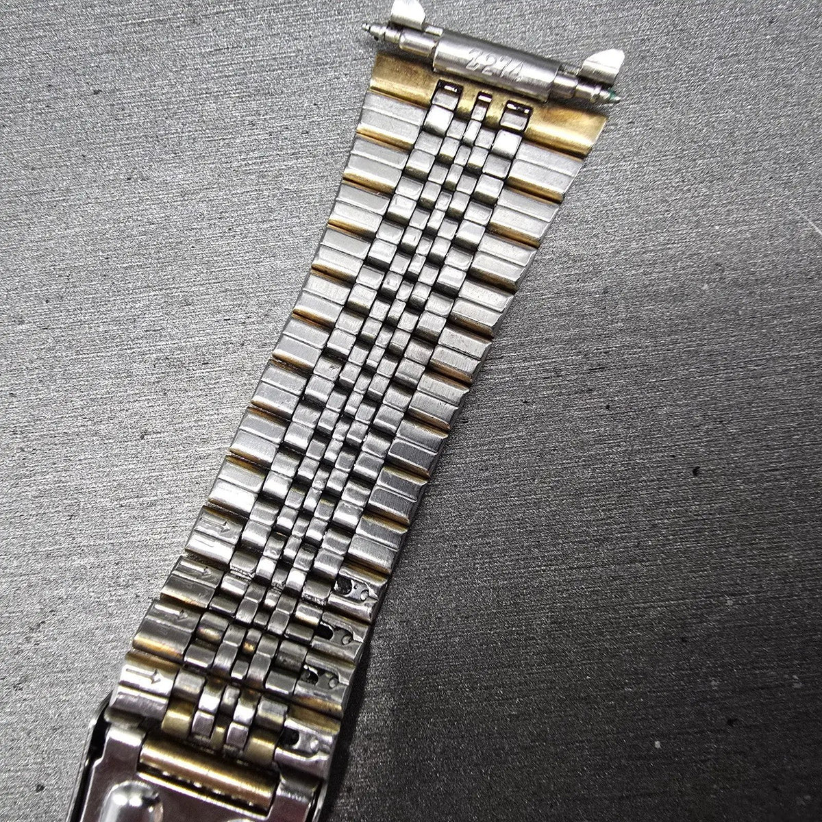 Seiko Bracelet 19mm Stainless Steel Gold Tone Tri Folding Clasp Vintage Japan Z211