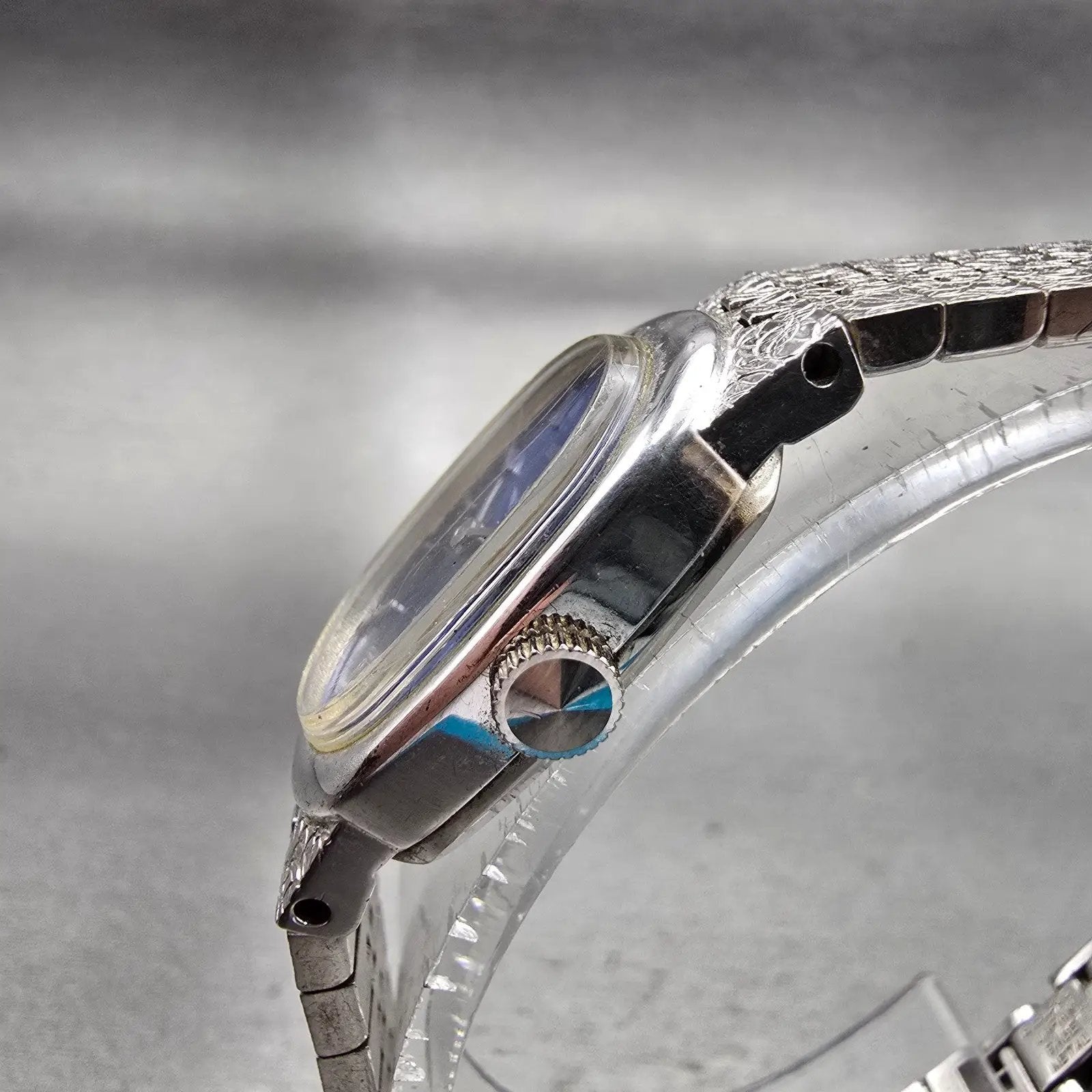 Seiko Watch Women 15mm Blue Dial Silver Tone Oval 11-8309 Manual Wind Vintage2