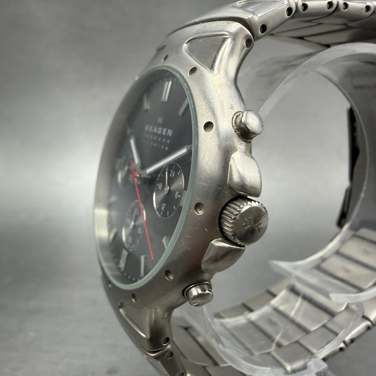 Skagen Chronograph Watch Men 39mm Gray Dial Titanium Round 489LTXM New Battery2