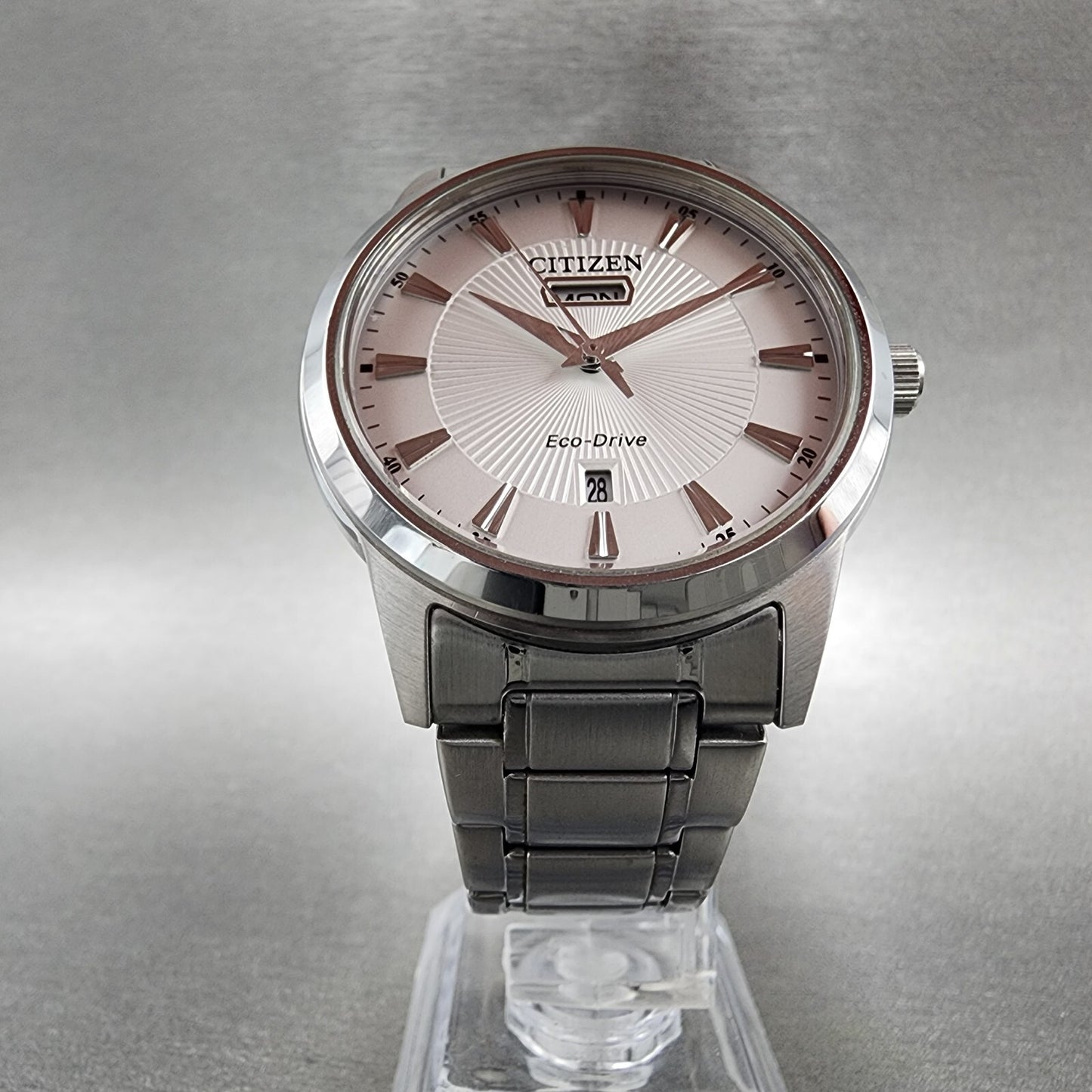 Citizen EcoDrive Watch Men 40mm White Dial Steel Daydate Round AW010051A6
