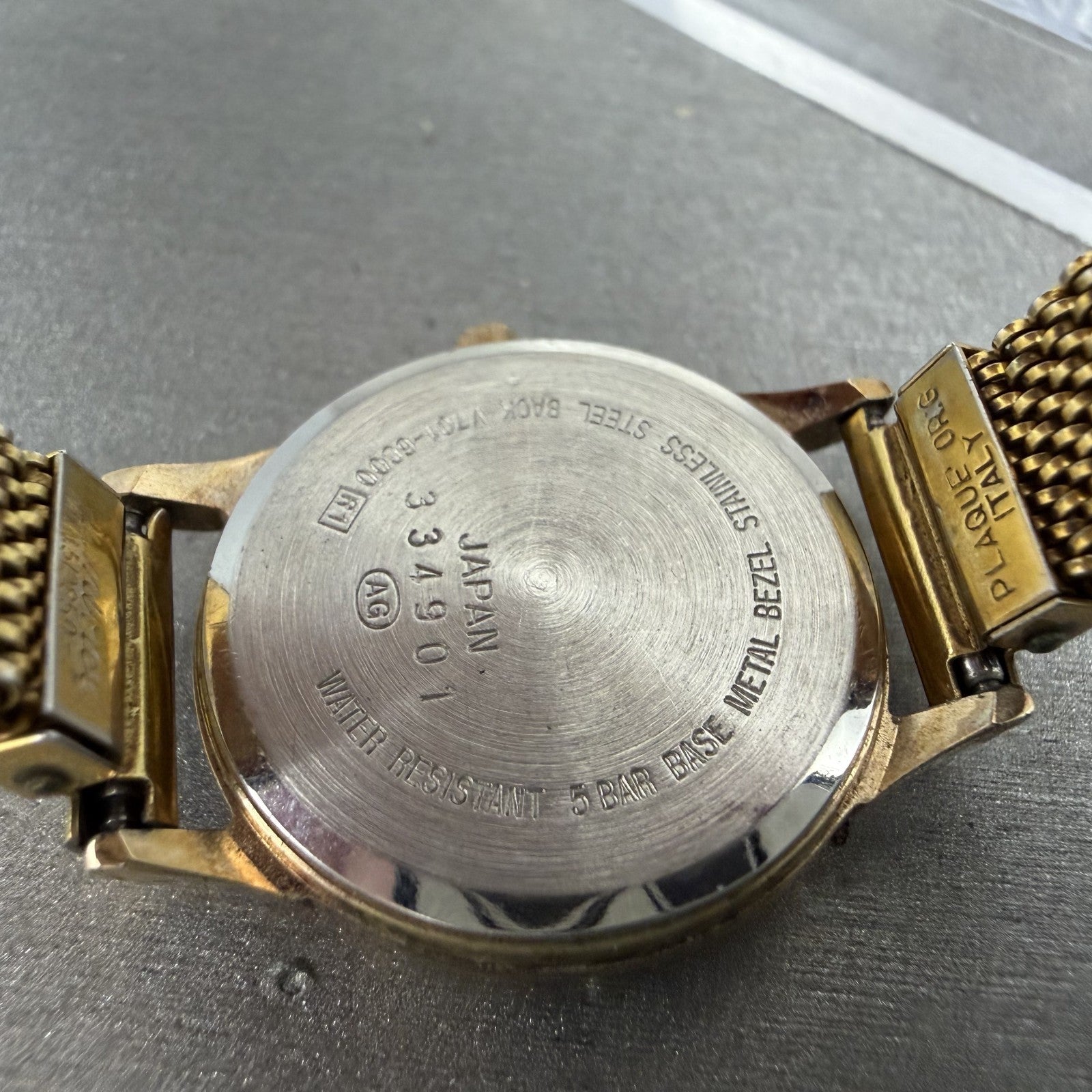 Seiko Alba success Watch Women 24mm White Dial Gold Tone V7016C00 New Battery9