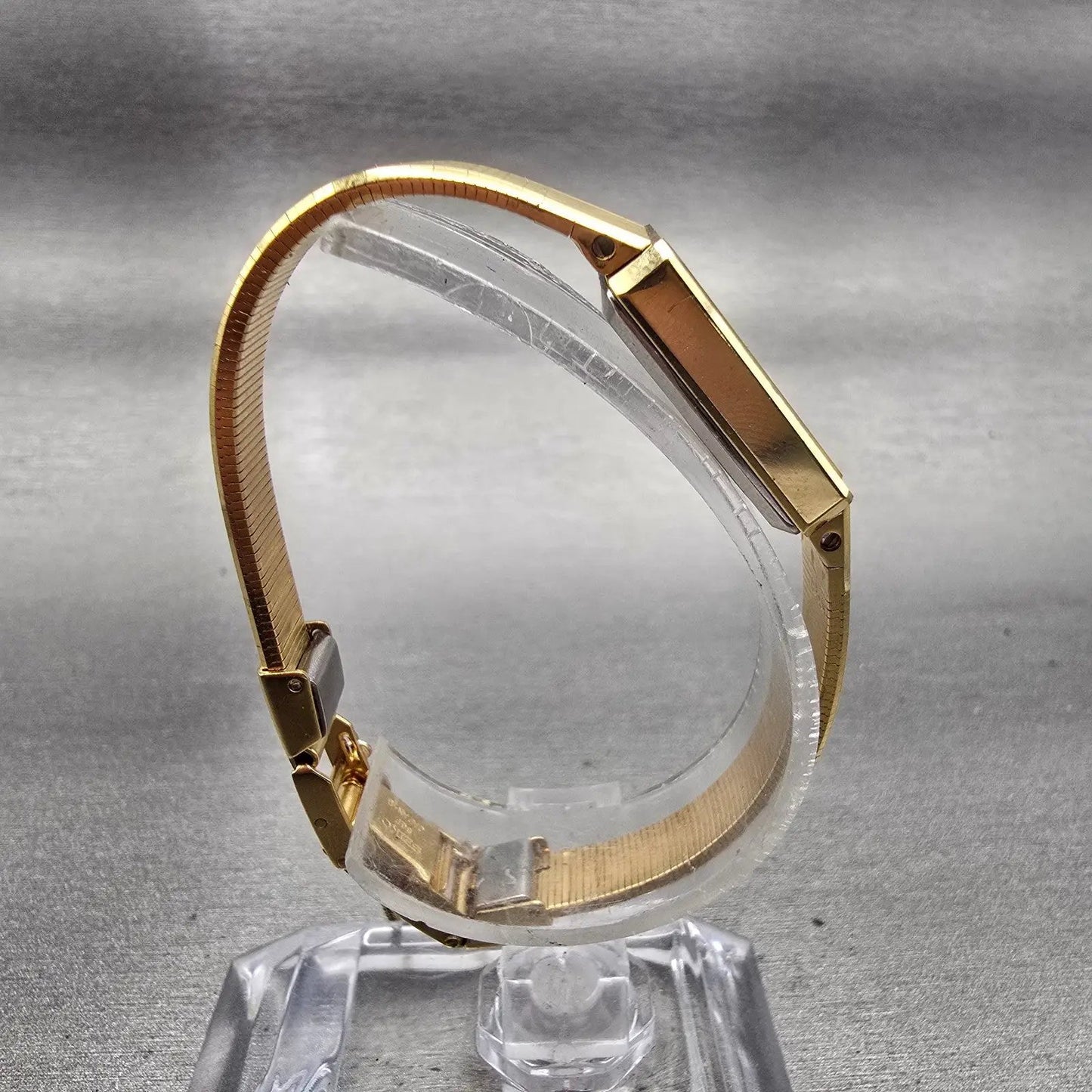 Seiko Watch Women 13mm Gold Dial Gold Tone Rectangle 1320-5780 New Battery VTG8