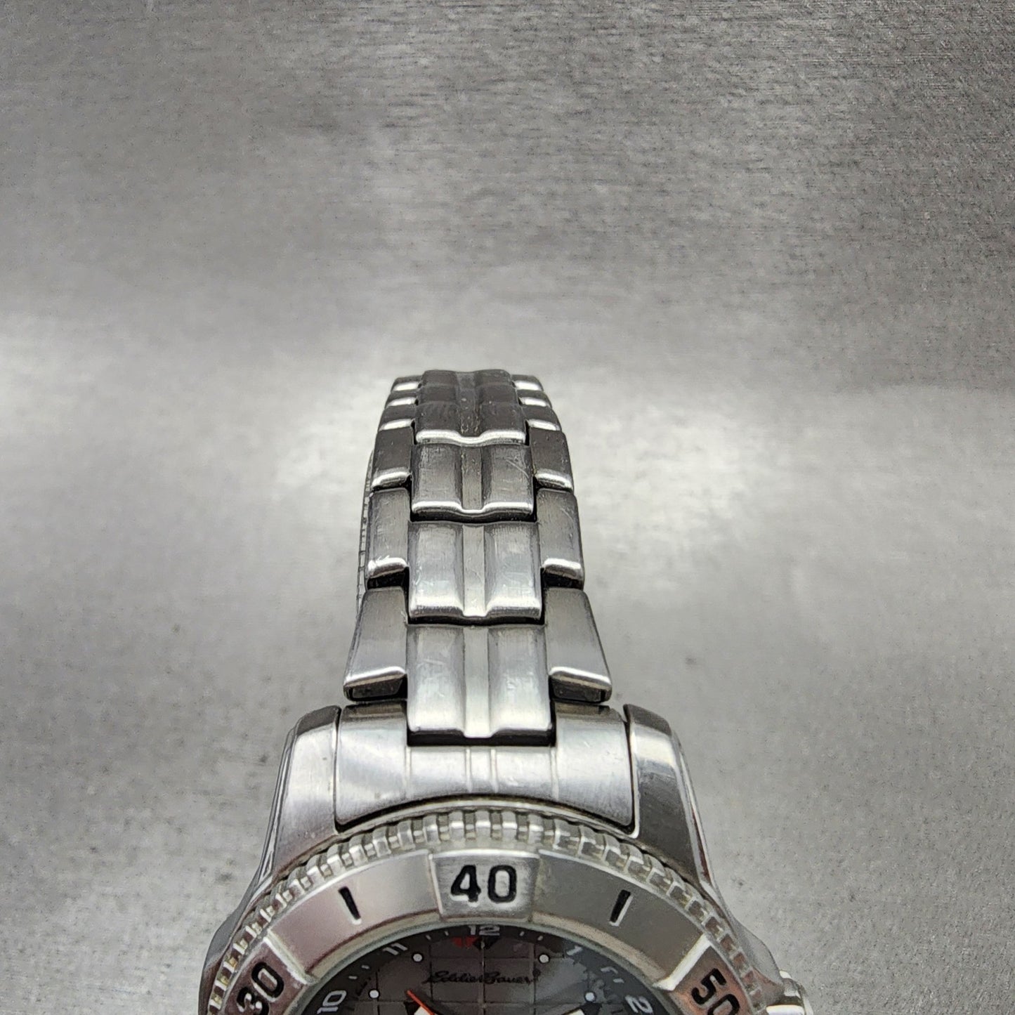 Eddie Bauer Watch Women 32mm Gray Dial Silver Tone Date Alarm Round New Battery4