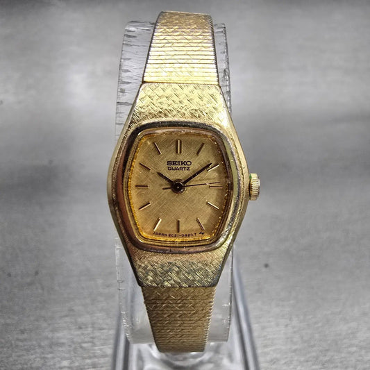 Seiko Watch Women 16mm Gold Dial Gold Tone Oval 2C21-5149 New Battery Vintage0