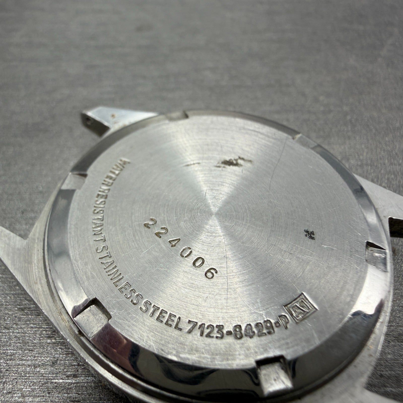 Seiko SQ Watch Men 35mm Silver Dial Silver Tone Daydate Round 7123-8429 PARTS8