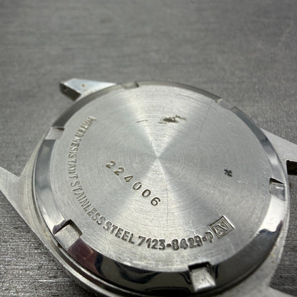 Seiko SQ Watch Men 35mm Silver Dial Silver Tone Daydate Round 7123-8429 PARTS8