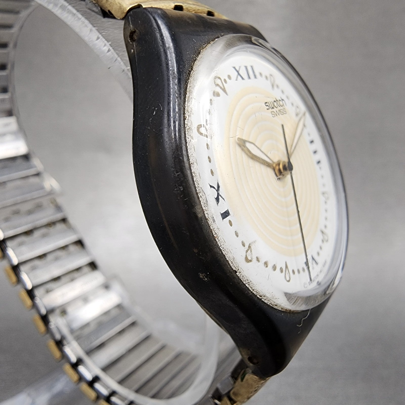Swatch Big Rock Watch Men 34mm White Dial Black Tone Round GM126 New Battery3