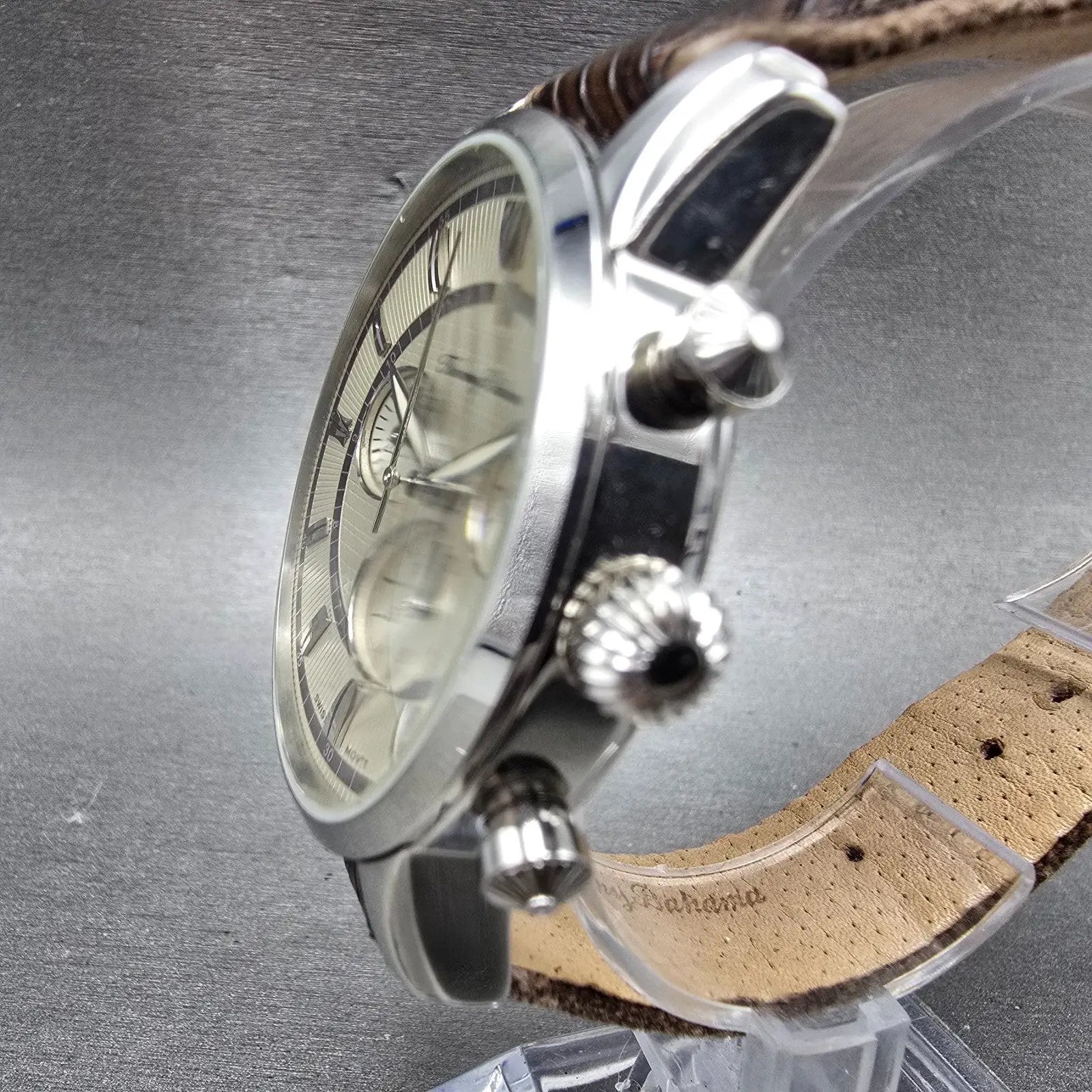 Tommy Bahama Panama-Crono Watch Men 42mm Cream Dial Steel Date TB1137 New Batt2
