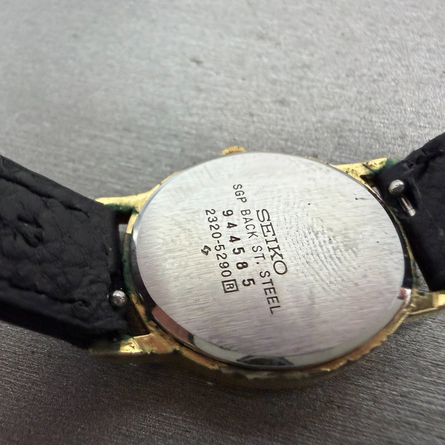 Seiko Watch Women 22mm Champagne Dial Gold Tone Oval 2320-5290 New Battery VTG9
