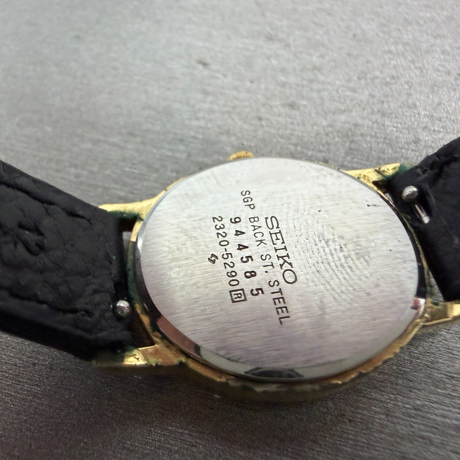Seiko Watch Women 22mm Champagne Dial Gold Tone Oval 2320-5290 New Battery VTG9