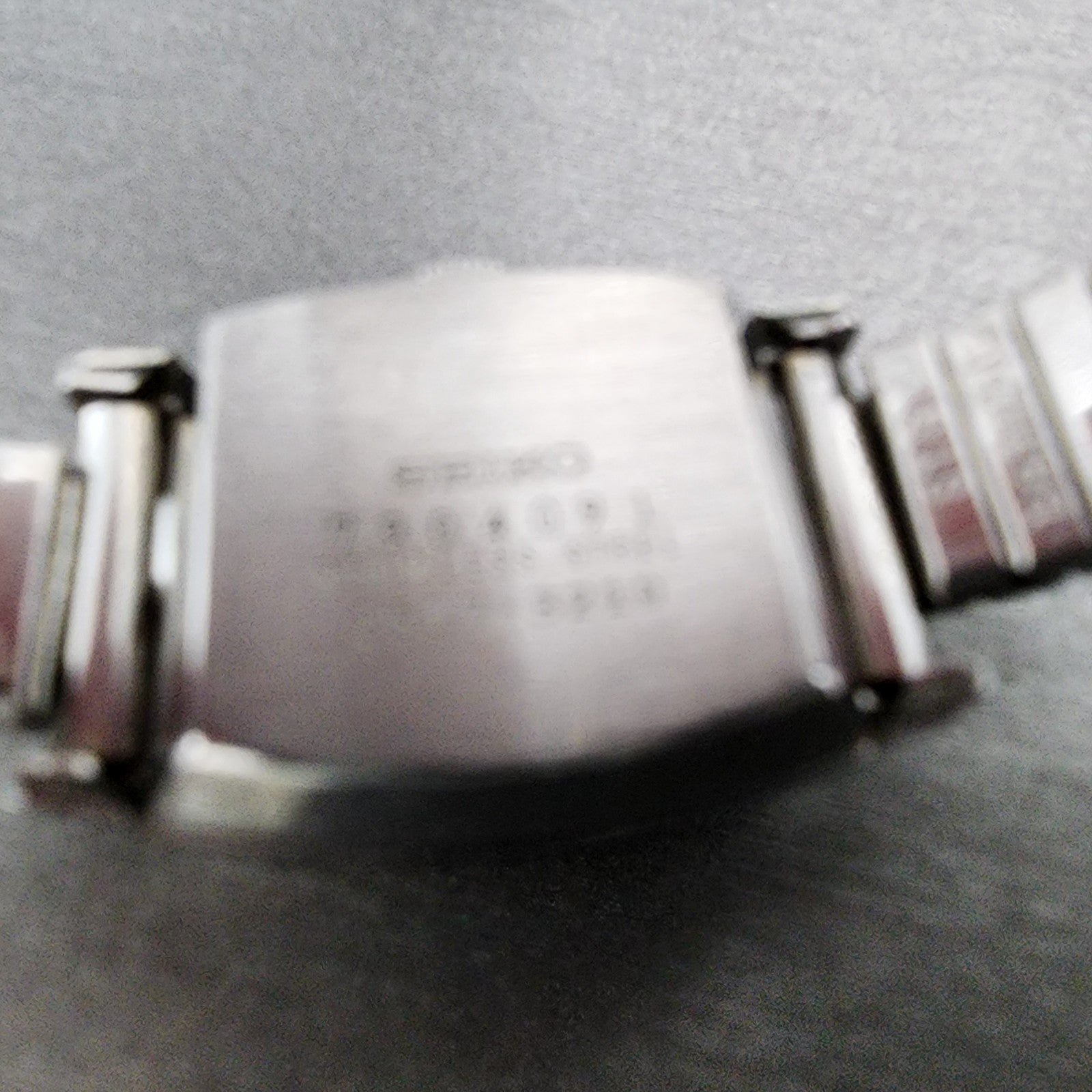 Vintage Seiko Matic lady Watch Women 20mm White Dial Silver Tone Date 2517 Runs9